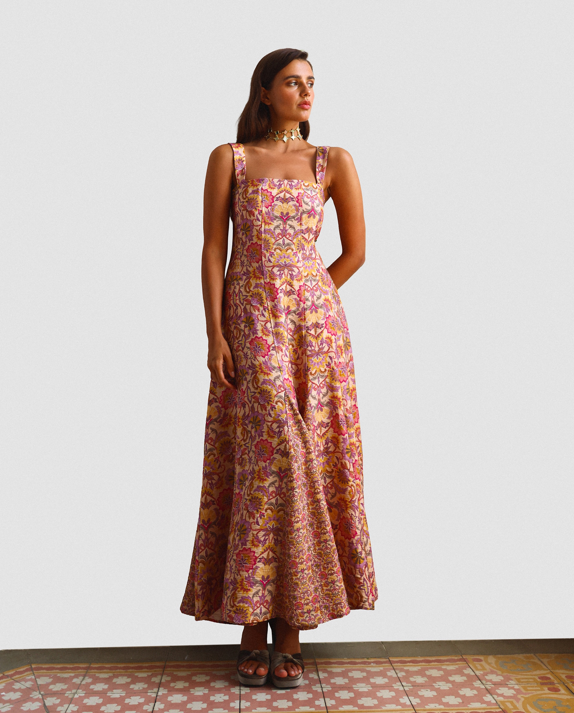 Imagem 0 de Vestido Midi Estampado com Godés