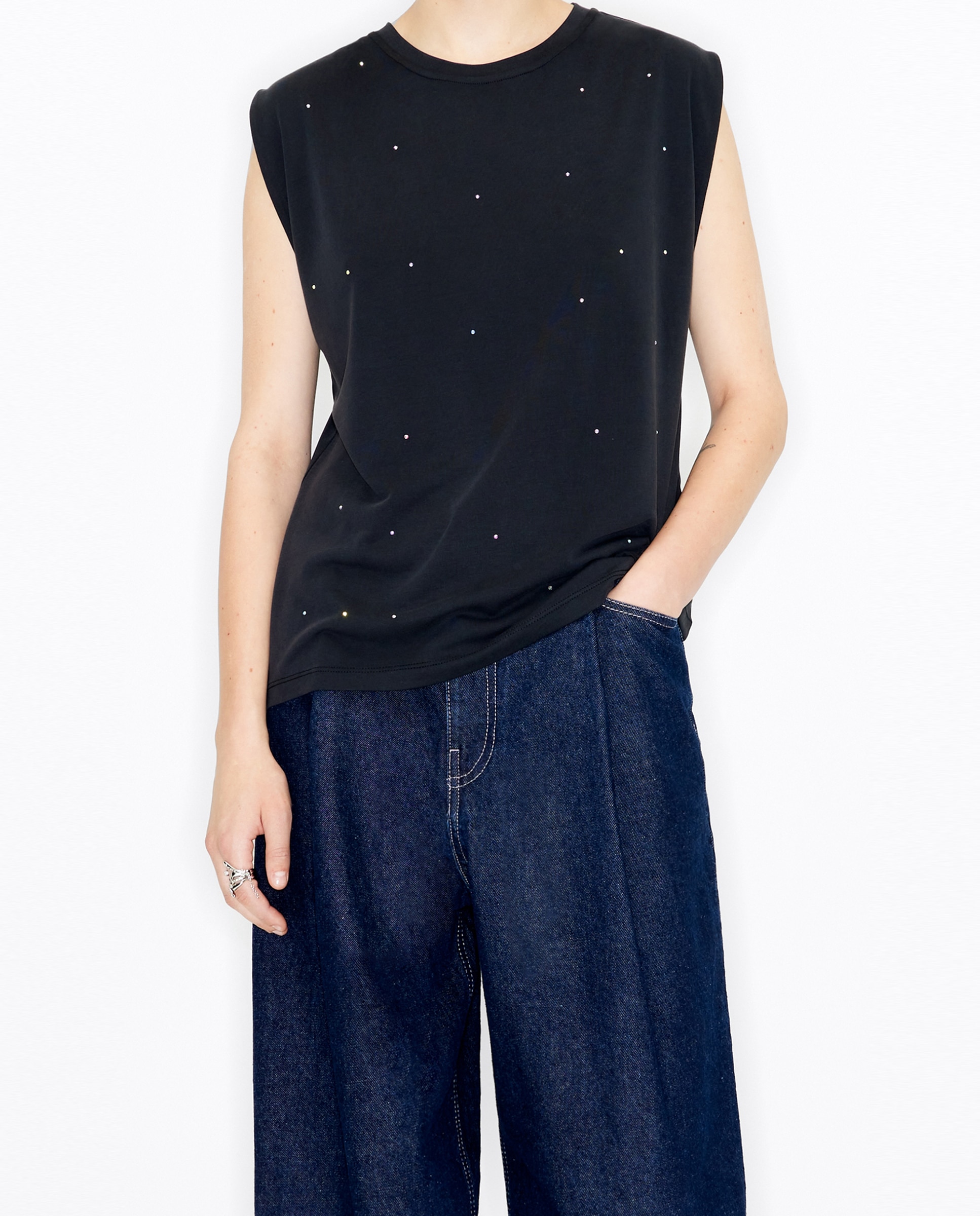 Imagem 0 de T-shirt sem Mangas com Detalhes de Pedras