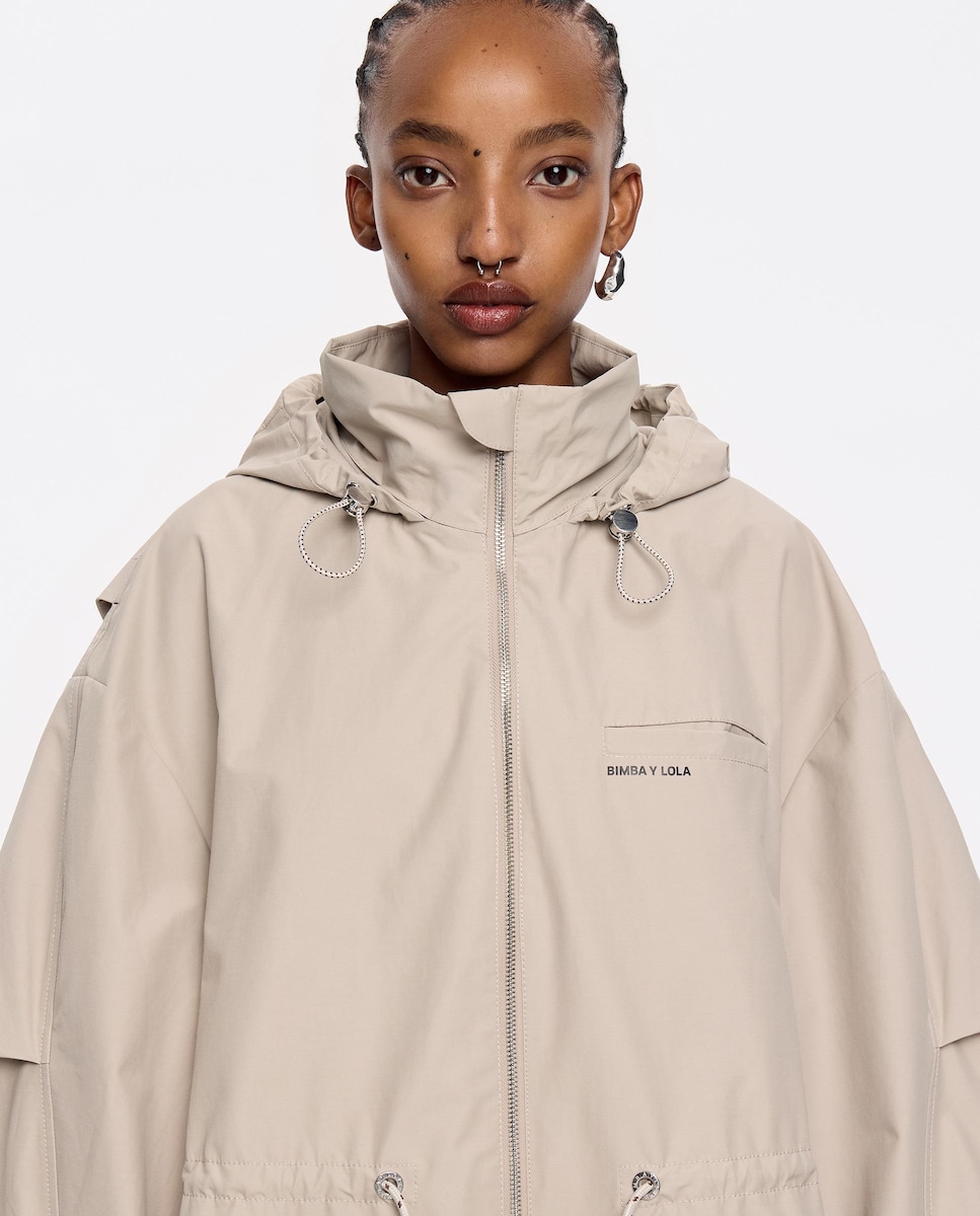 Gabardine Linha A com Capuz Cinzento-4
