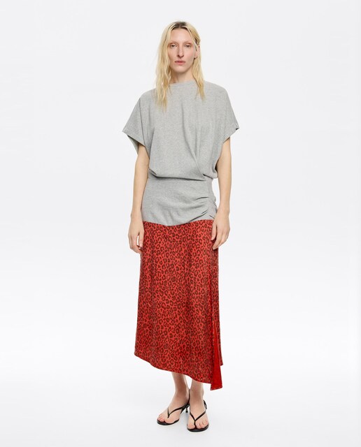 Imagem 0 de Vestido Midi Tipo Sweatshirt