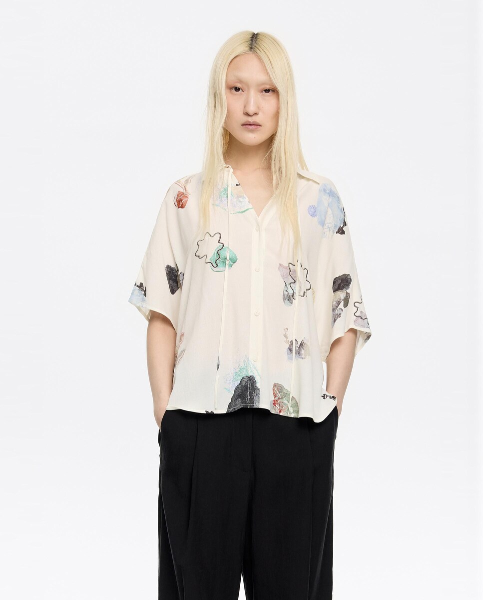 Camisa Capa com Laço Cru-1