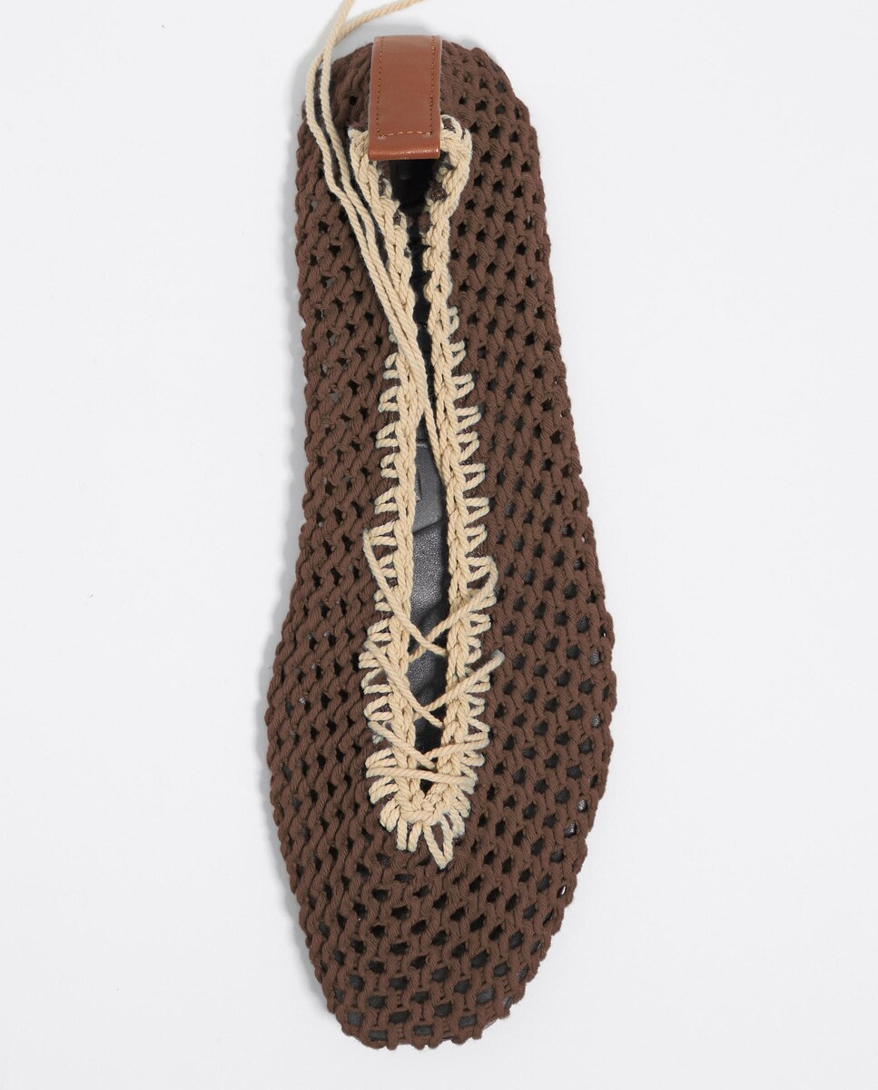 Sabrinas de Crochet com Cordão Castanho-5