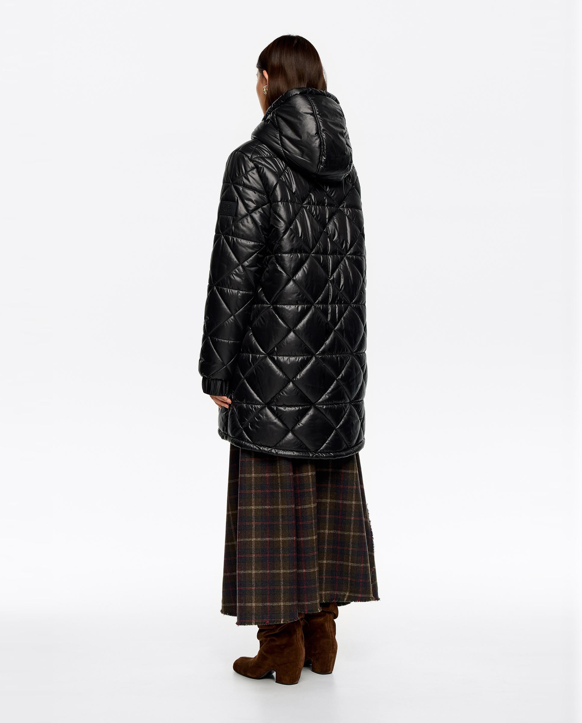 Blusão Acolchoado com Capuz em Corte a Direito Preto-3