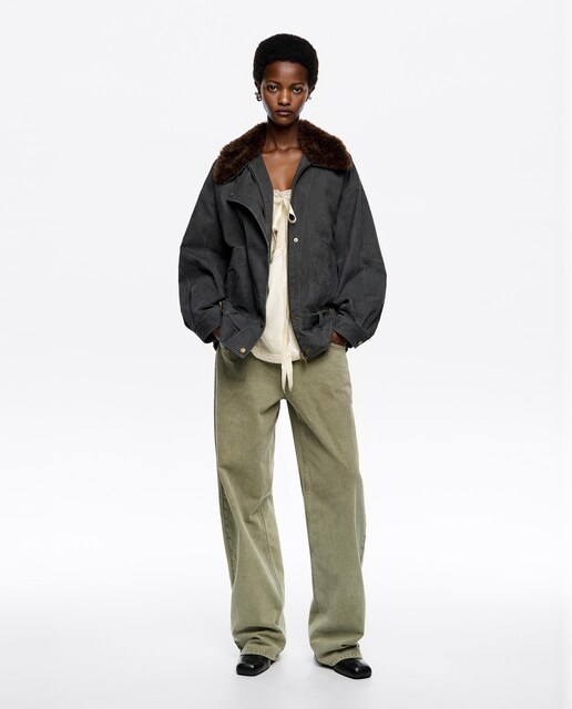 Imagem 0 de Blusão Cruzado com Pelo Desmontável