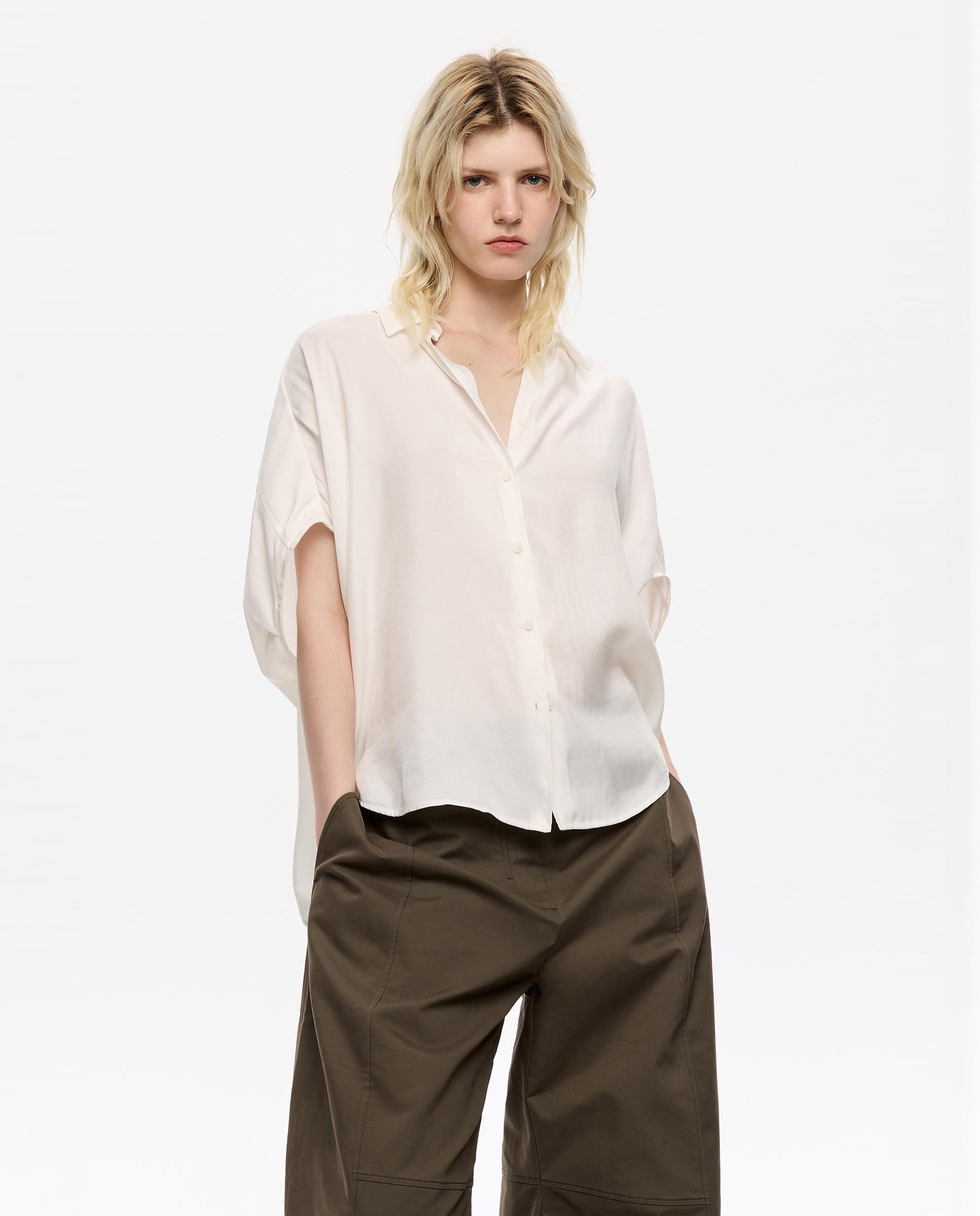Camisa de Corte Capa Fluida Marfim-1