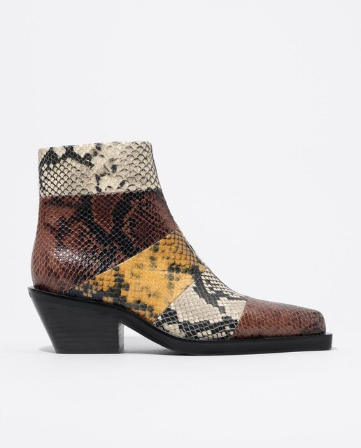 Imagem 0 de Botins Campestres em Pele Patchwork