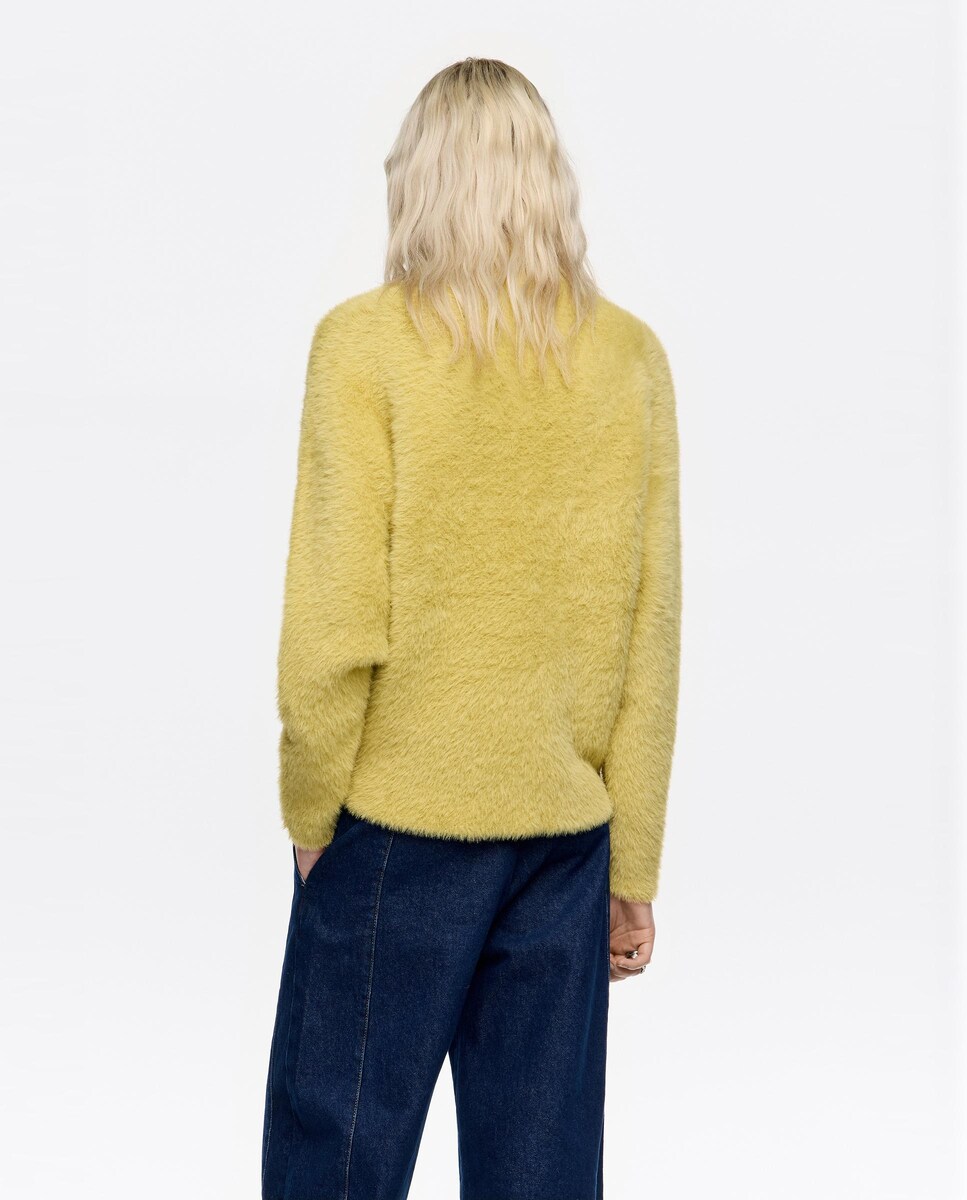 Camisola Pelo com Decote Subido Mostarda-3