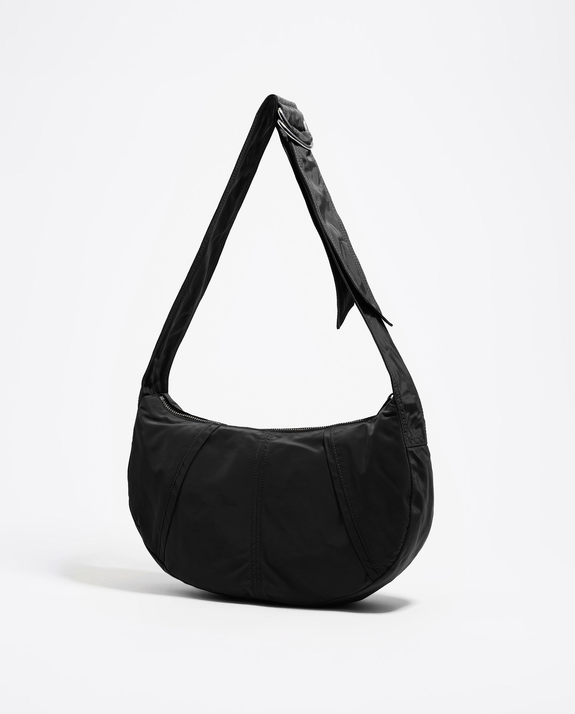 Bolsa de Cintura Moon Pequena Preto-5