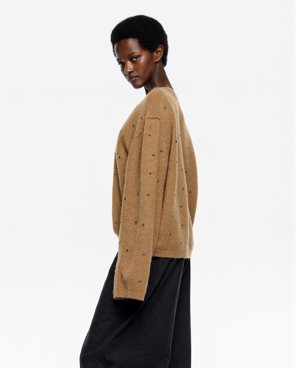 Camisola Boxy com Rebites Camel-2