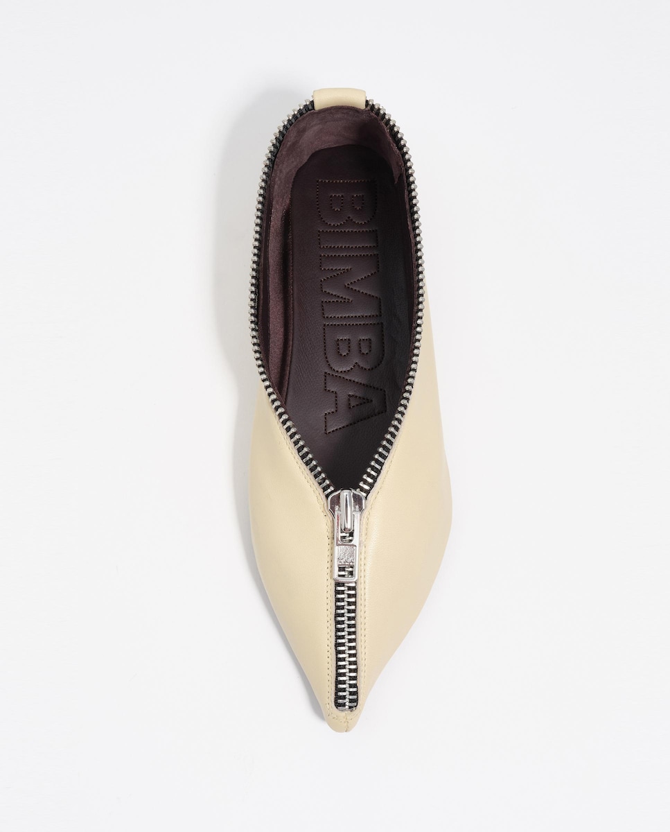 Sabrinas em Pele com Fecho Zip Natural-4