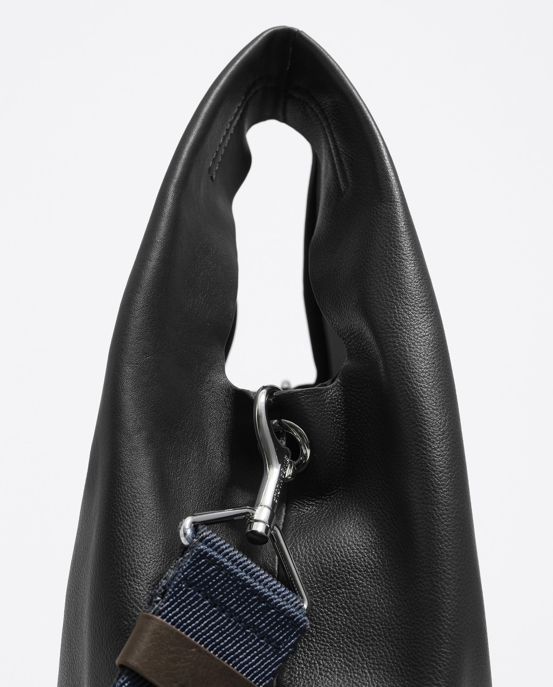 Mala de Ombro Média em Pele Preto-3