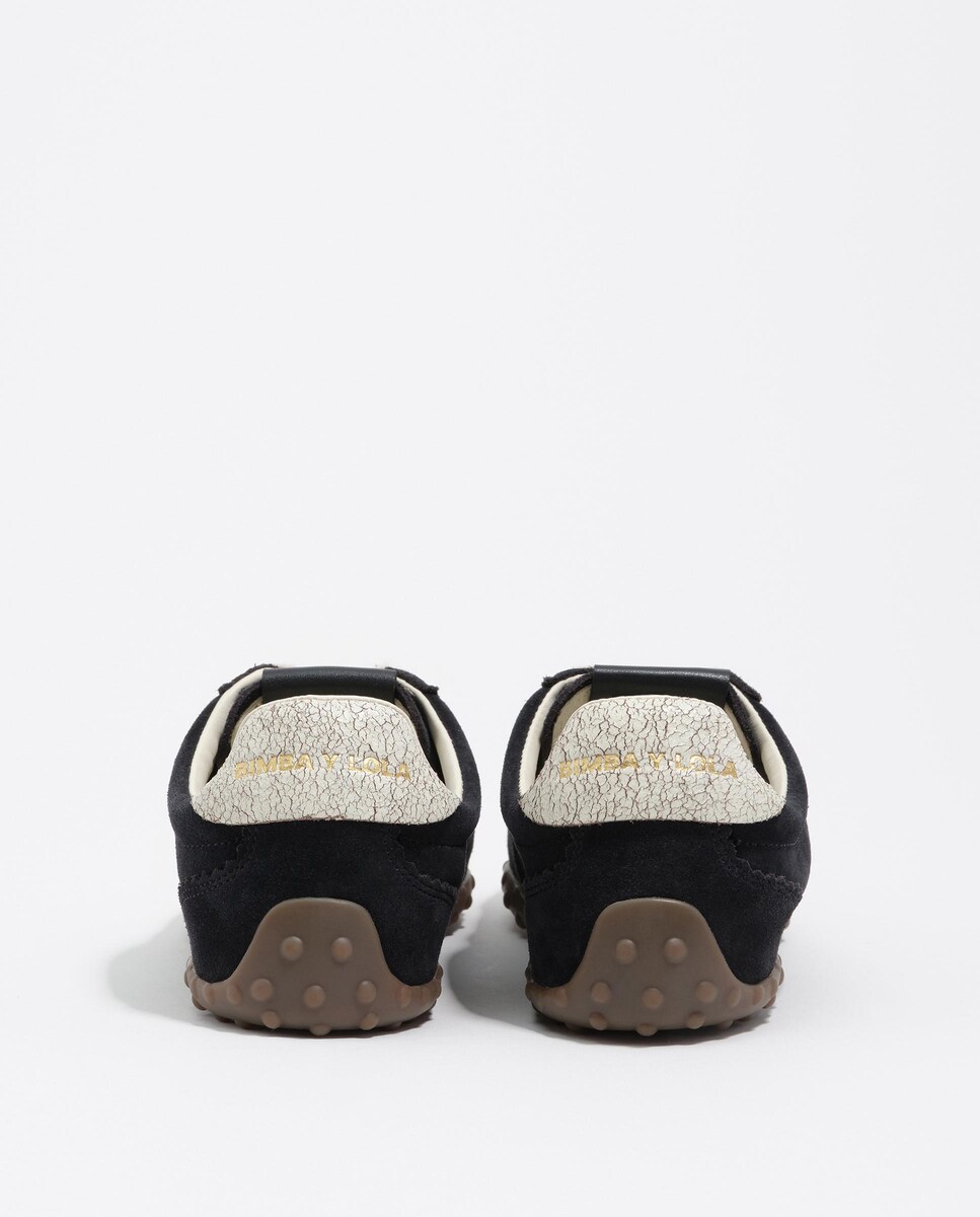 Sapatilhas Desportivas de Pele com Atacadores Preto-3