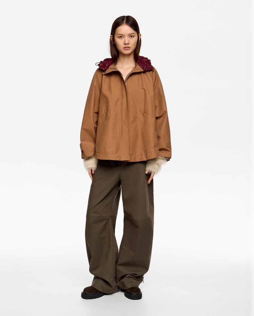 Gabardina com Capuz Acolchoado Desmontável Castanho-1