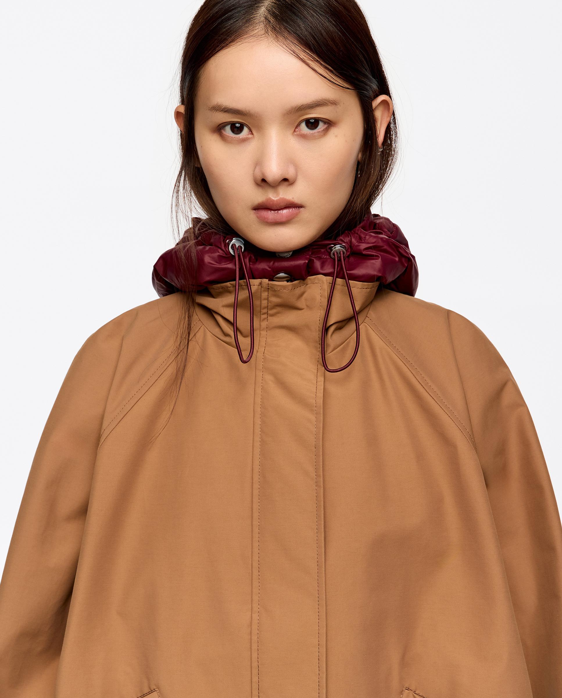 Gabardina com Capuz Acolchoado Desmontável Castanho-4