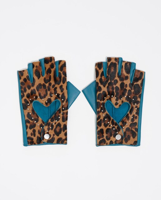 Imagem 0 de Luvas em Pele Coração Leopardo