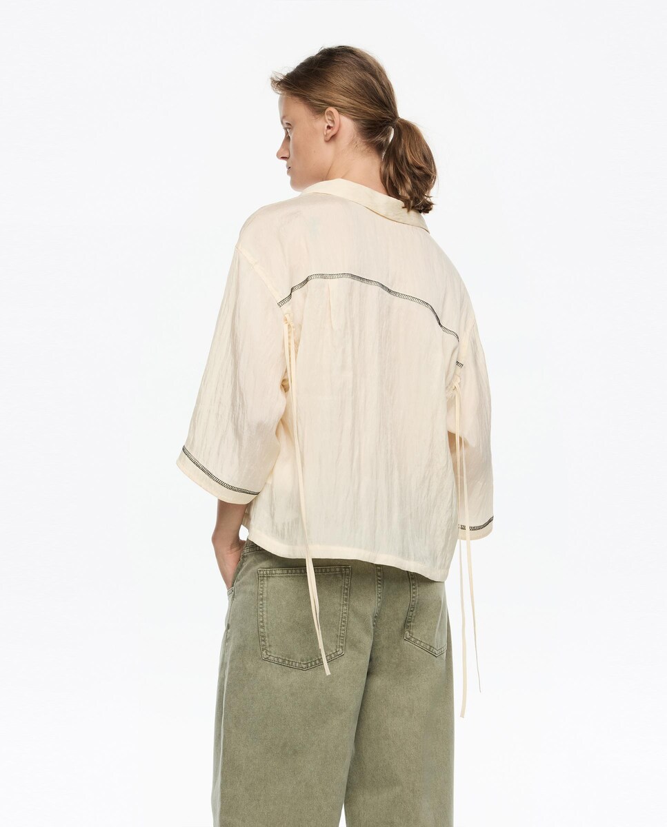 Camisa Fluida com Cavas Ajustáveis Natural-3