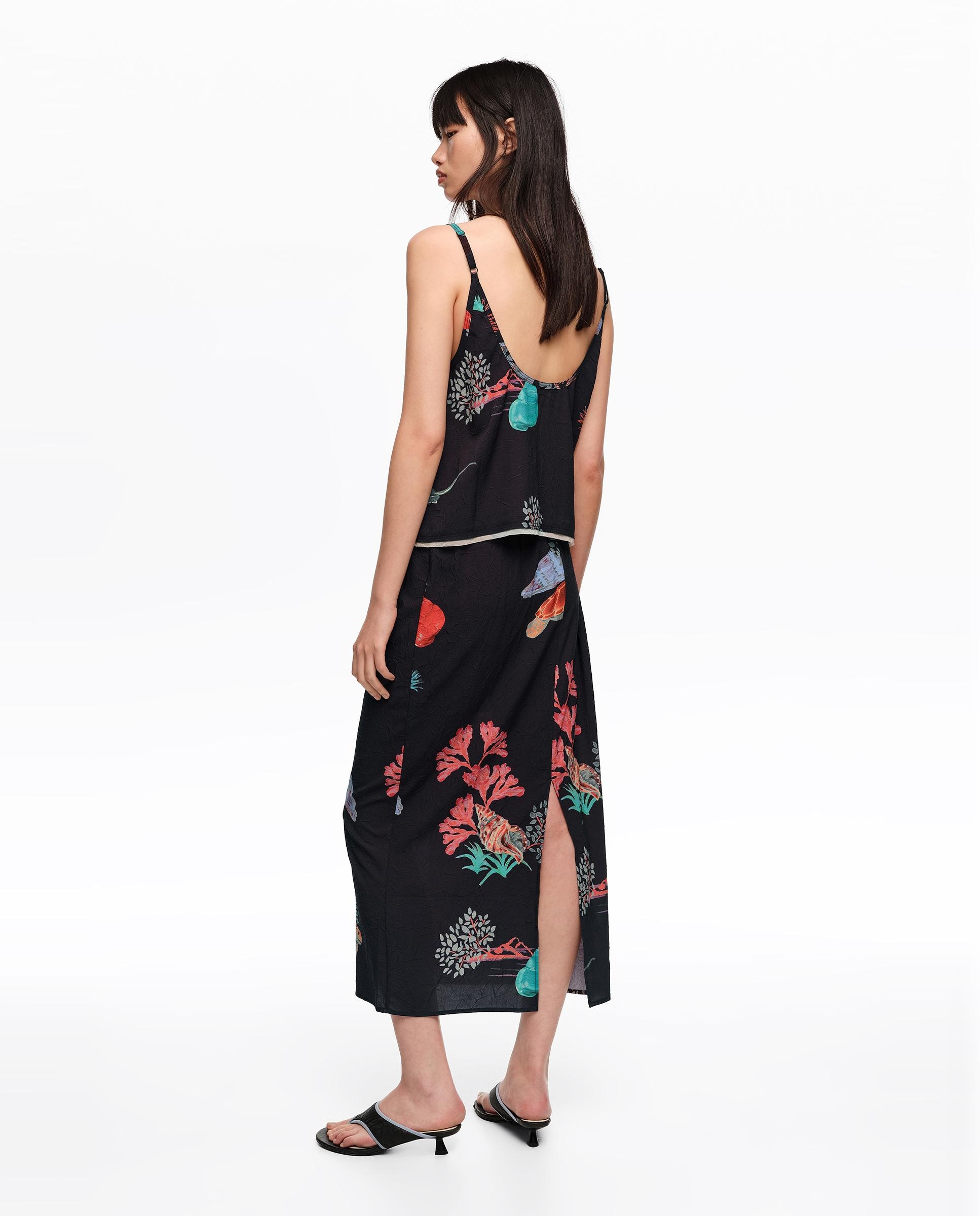 Saia Midi Efeito Enrugado com Estampados Preto-4