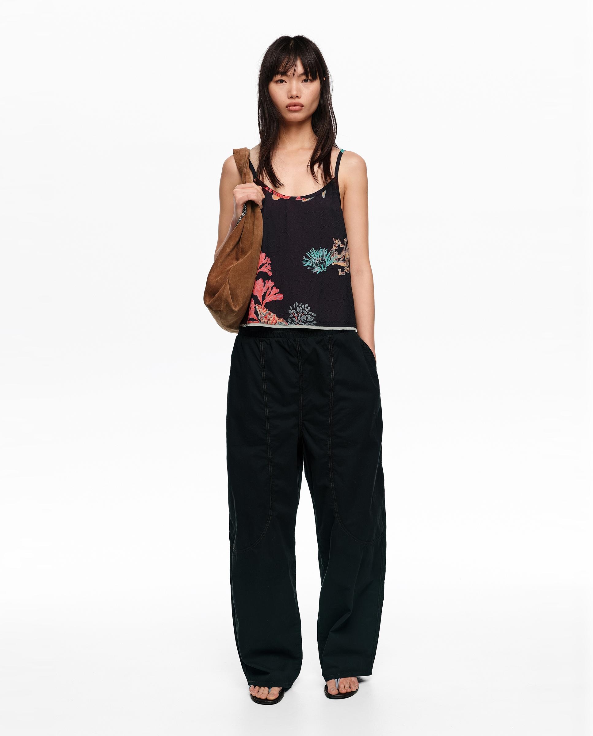 Top com Estampado e Alças Ajustáveis Preto-6
