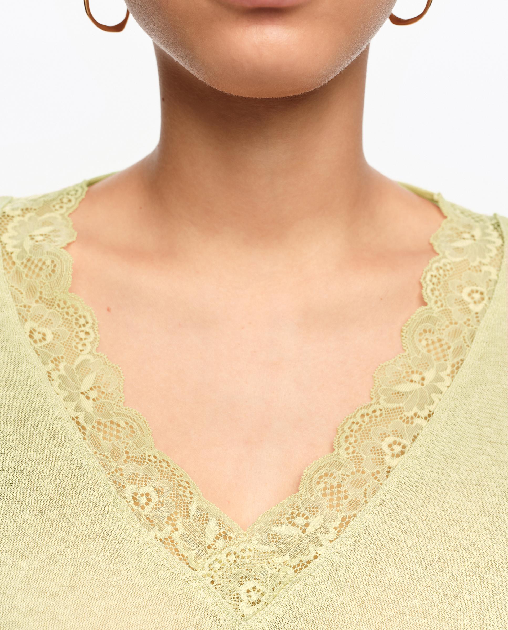 Camisola Curta de Renda em Algodão e Linho Verde-claro-2