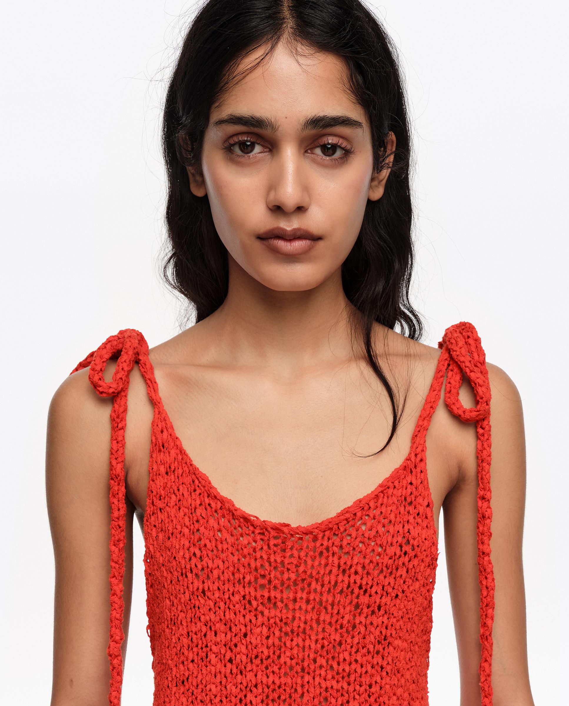 Camisola de Alças com Laço Vermelho-2