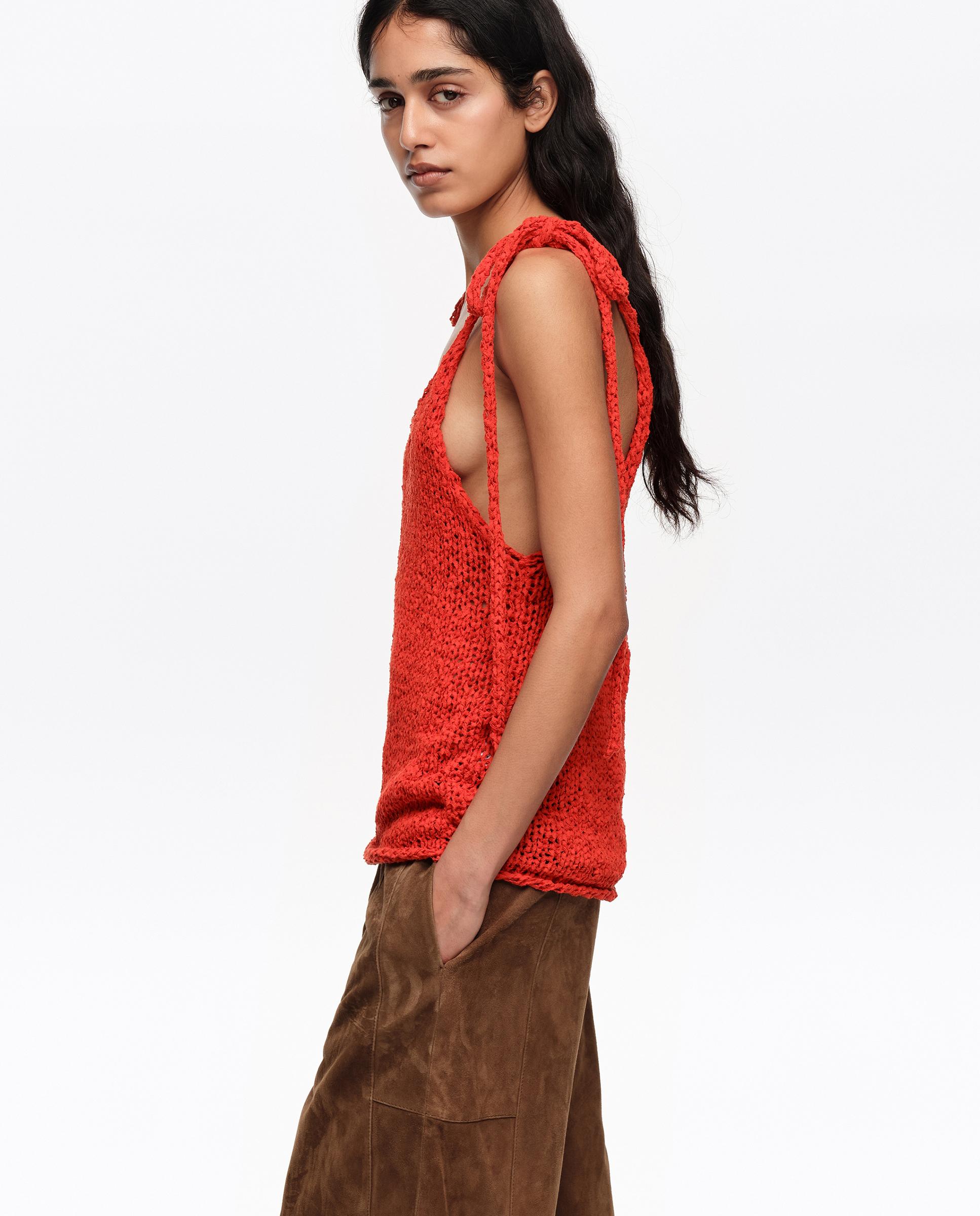 Camisola de Alças com Laço Vermelho-3