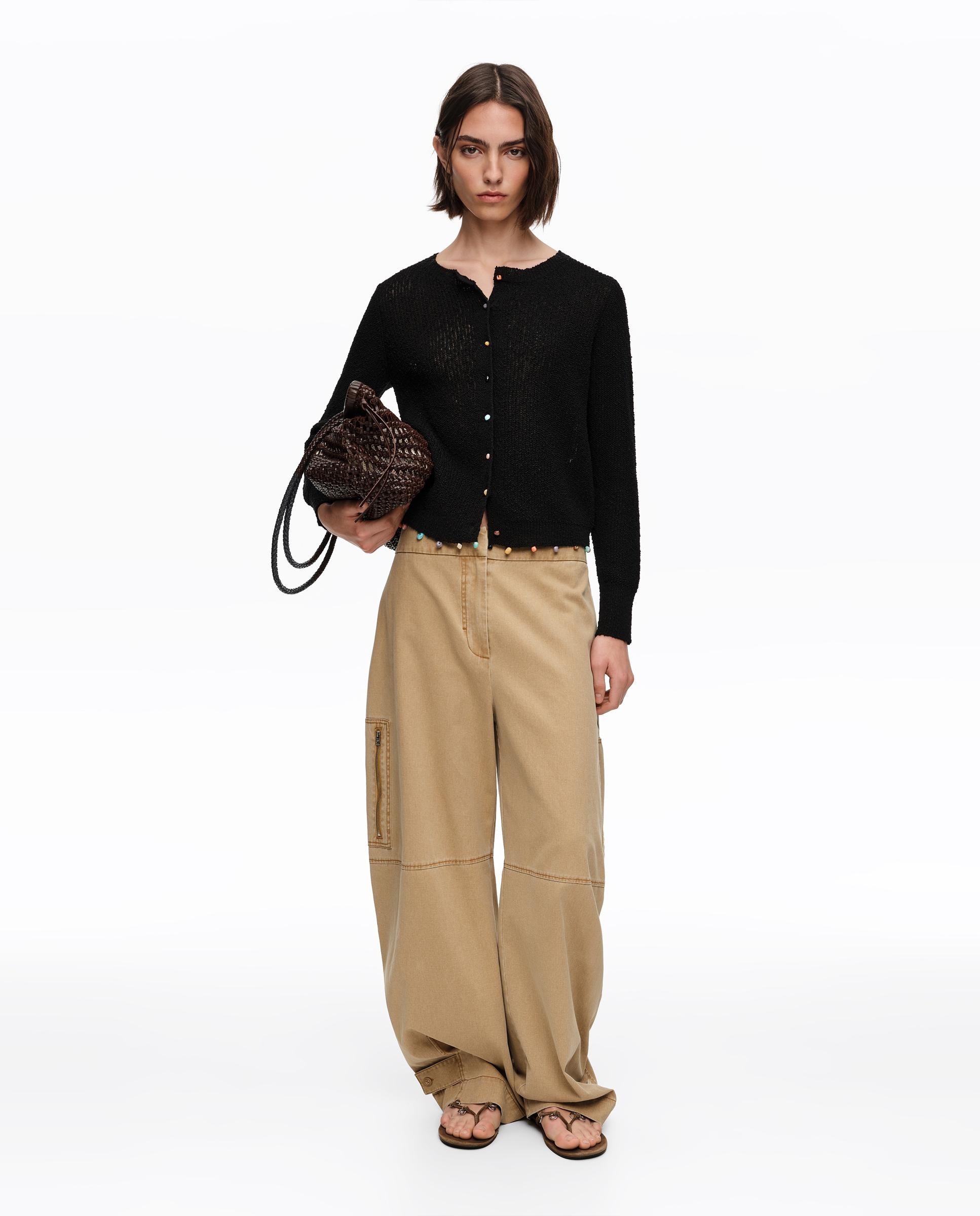 Cardigan Reto Pedras Preto-5