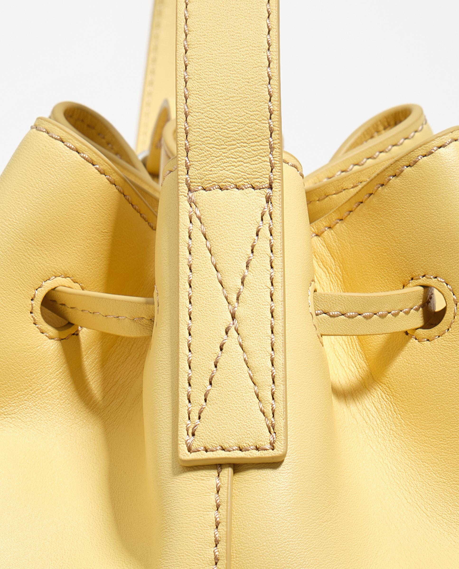 Mala a Tiracolo Bucket Carlino Grande Pele Amarelo-5