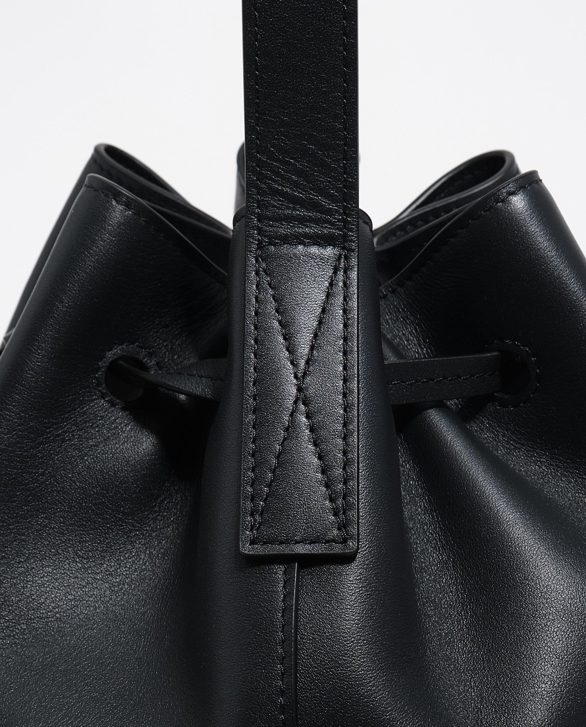 Mala de Ombro Bucket de Pele Preto-5