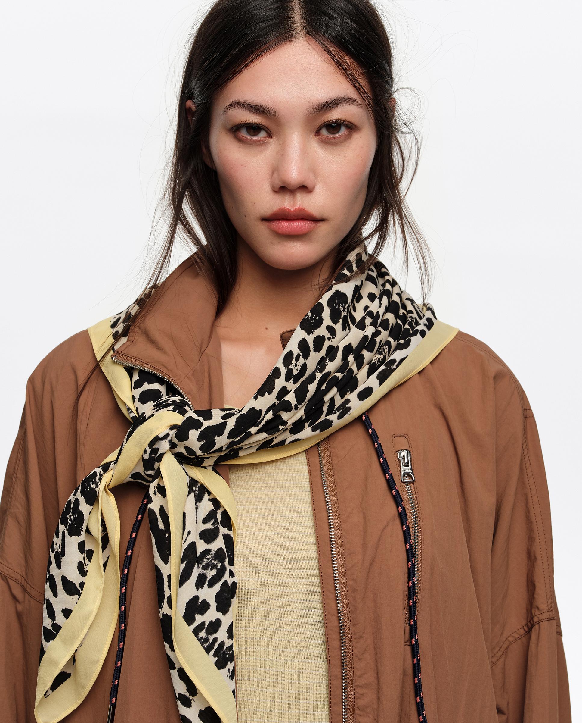 Lenço Quadrado Leopardo Marco Traste Amarelo / Preto-2