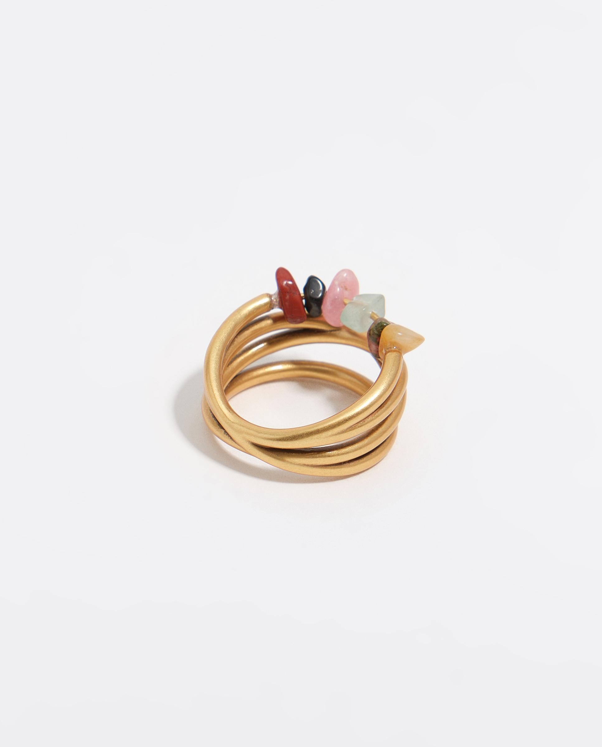 Anel com Bandas Cruzadas e Pedras Dourado-4