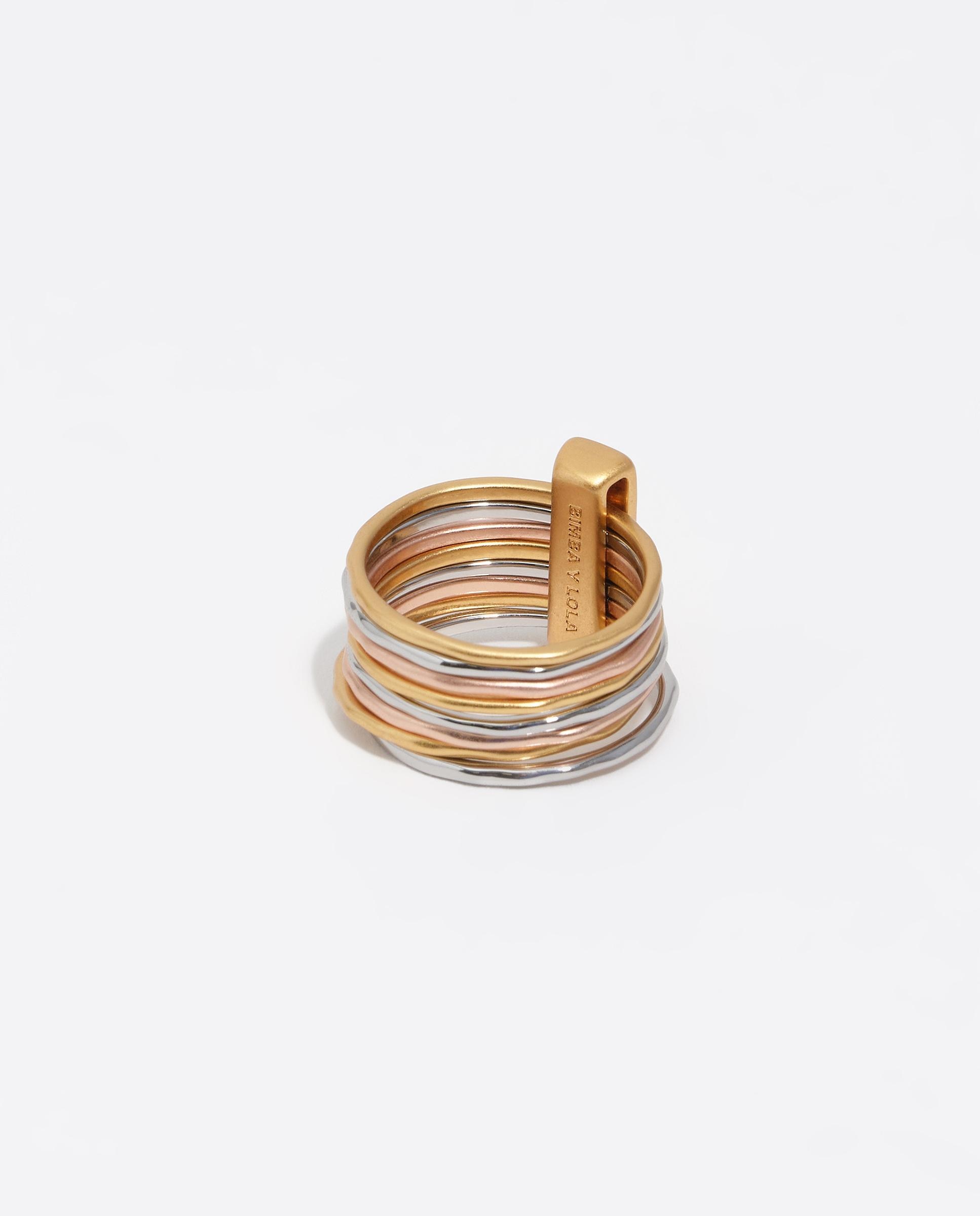 Anel com Textura Tricolor Dourado-4