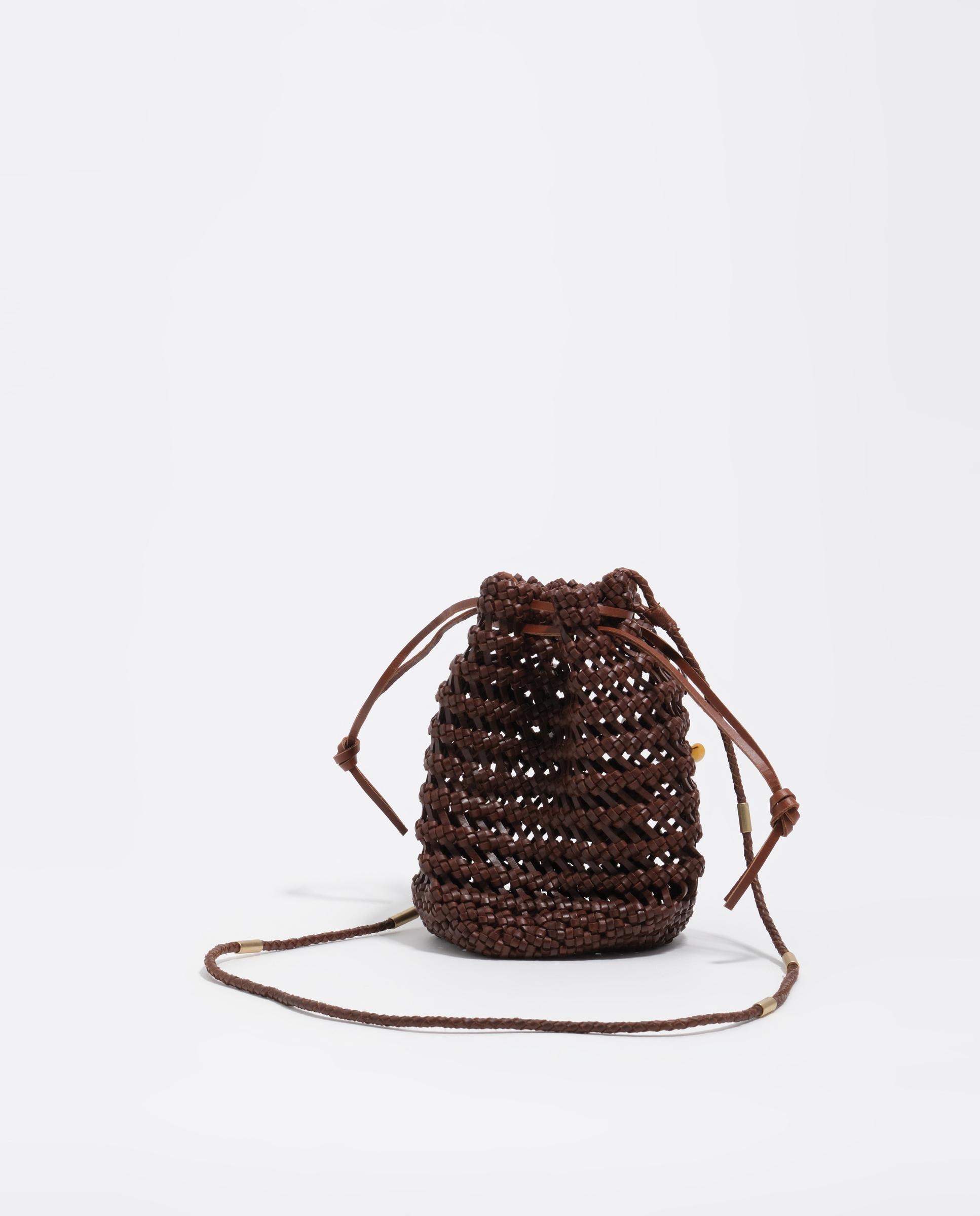 Minibolsa Entrançada Pele Noz-6