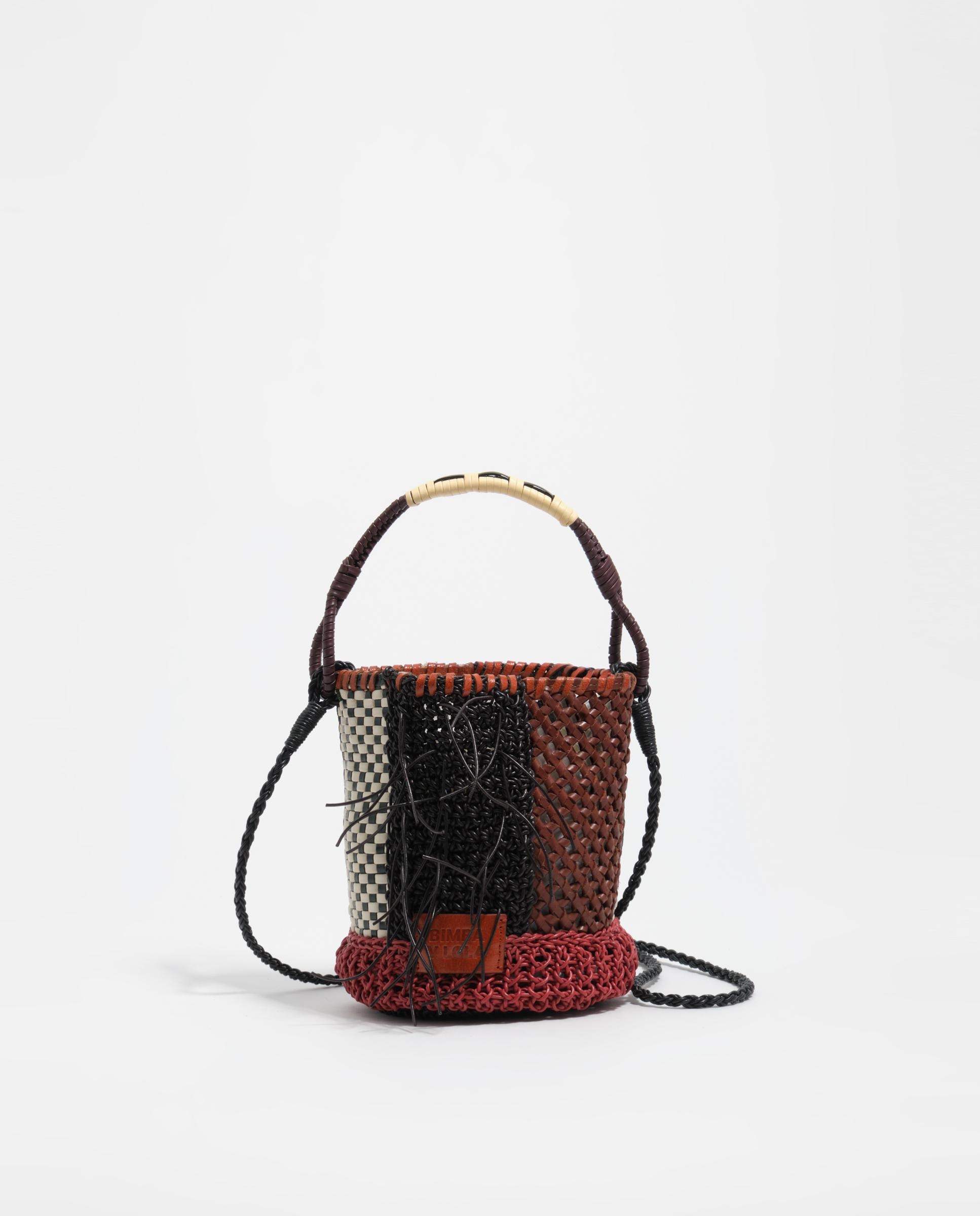 Imagem 0 de Mala de Ombro Entrançada com Pele Multiposições