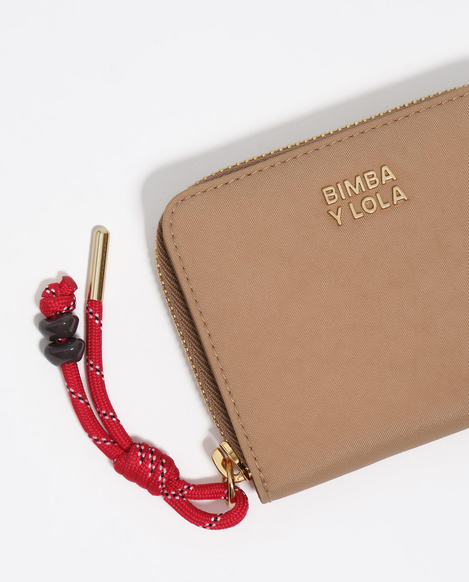 Carteira com Aba de Nylon e Fecho Zip Camel-2
