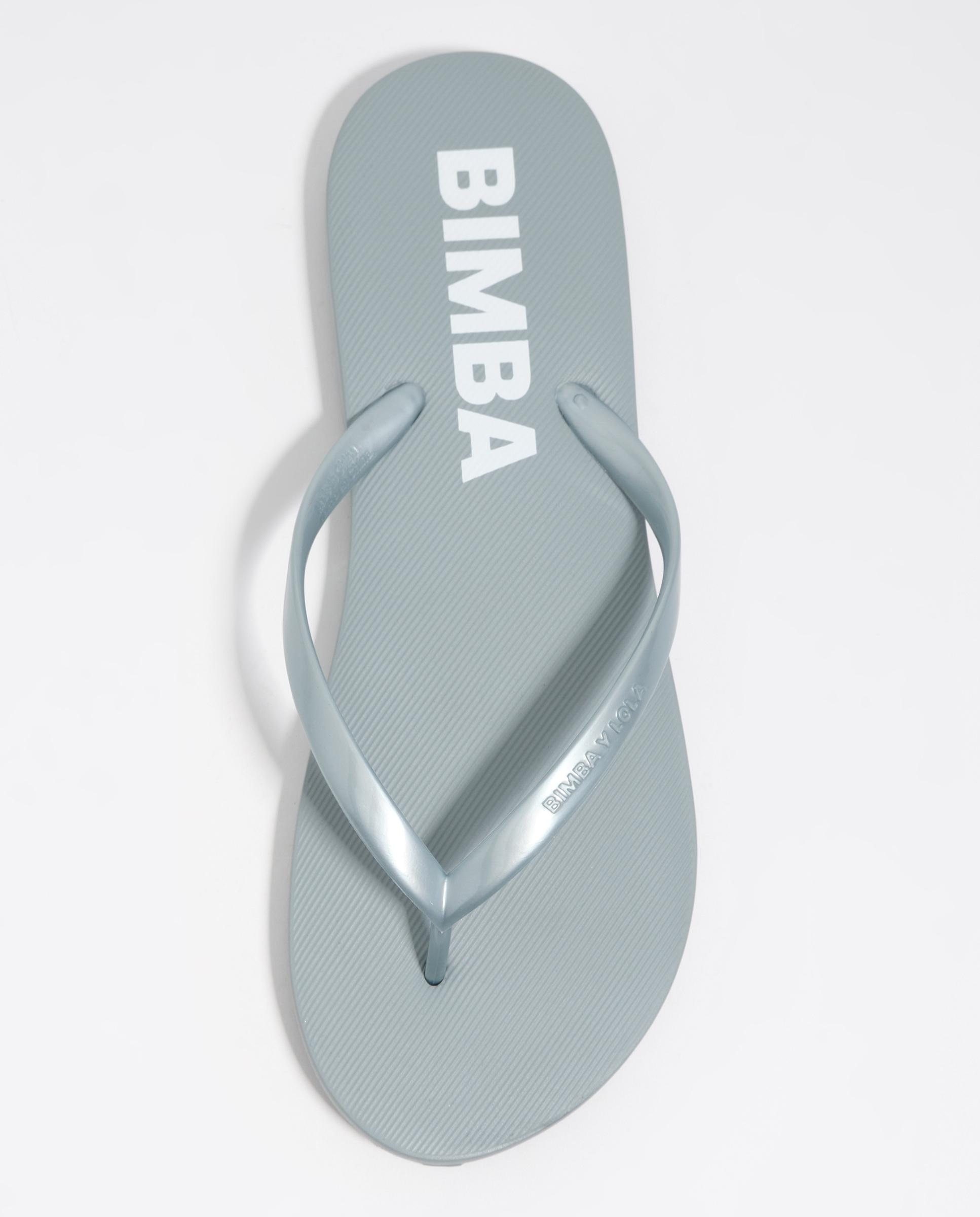 Chinelos Flip Flop com Logo Prata-5