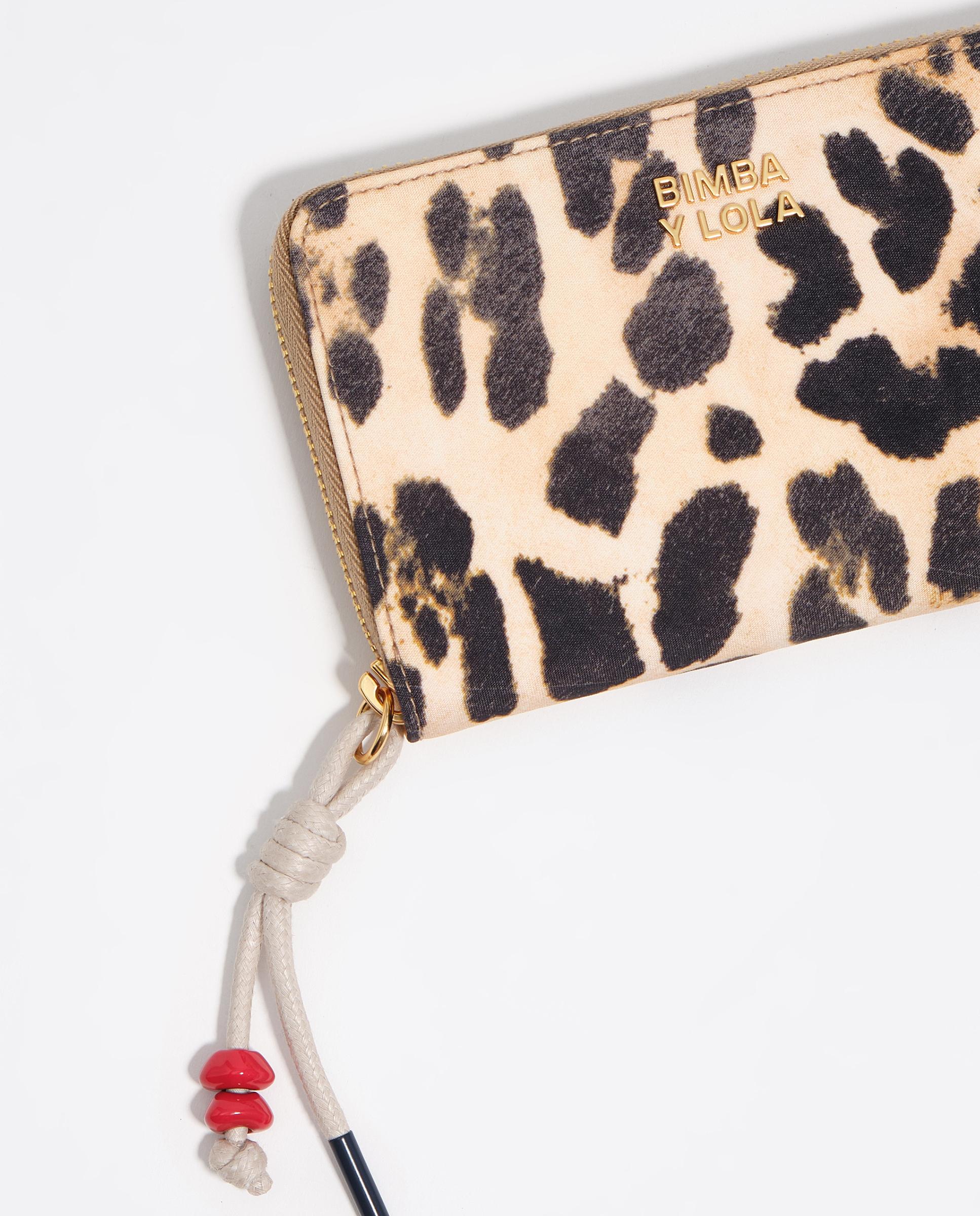 Carteira Pequena com Estampado de Leopardo Castanho-4