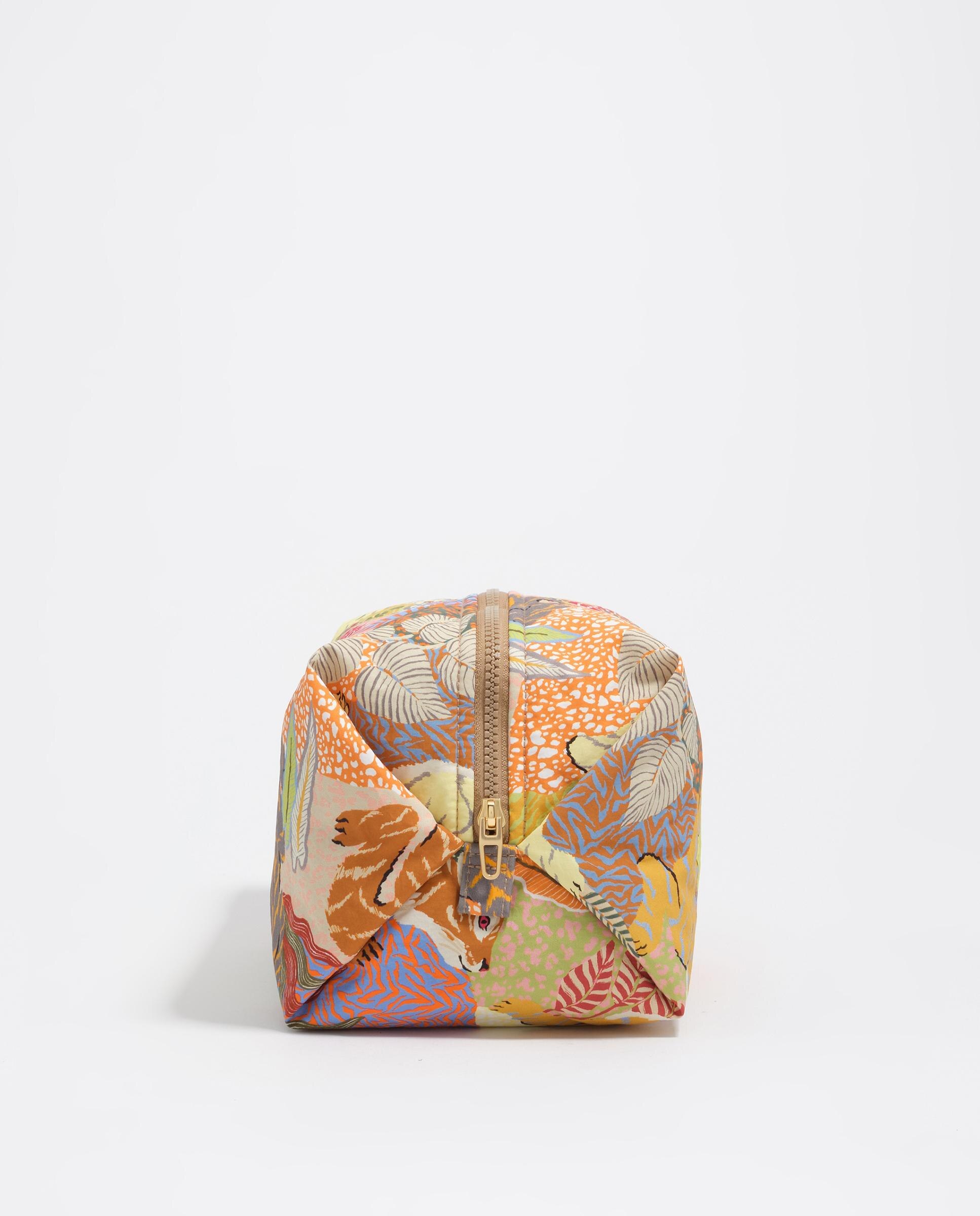 Necessaire Grande de Nylon Print Wild Amarelo-5