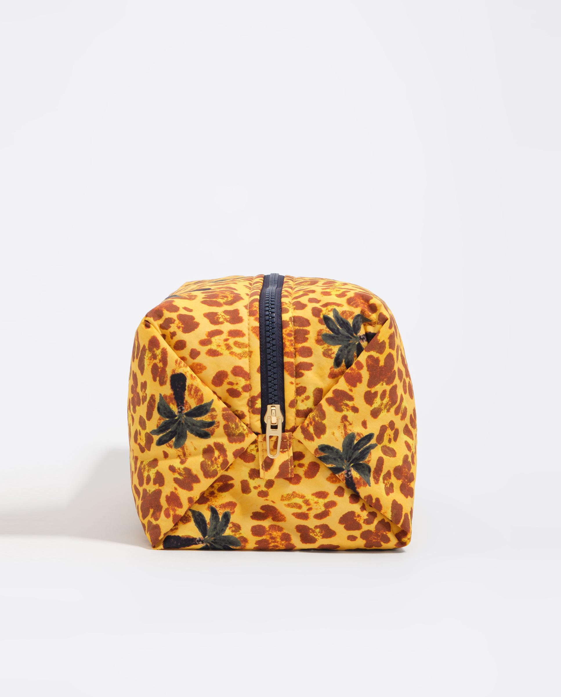 Necessaire Grande em Nylon Leopard Palms Amarelo-6