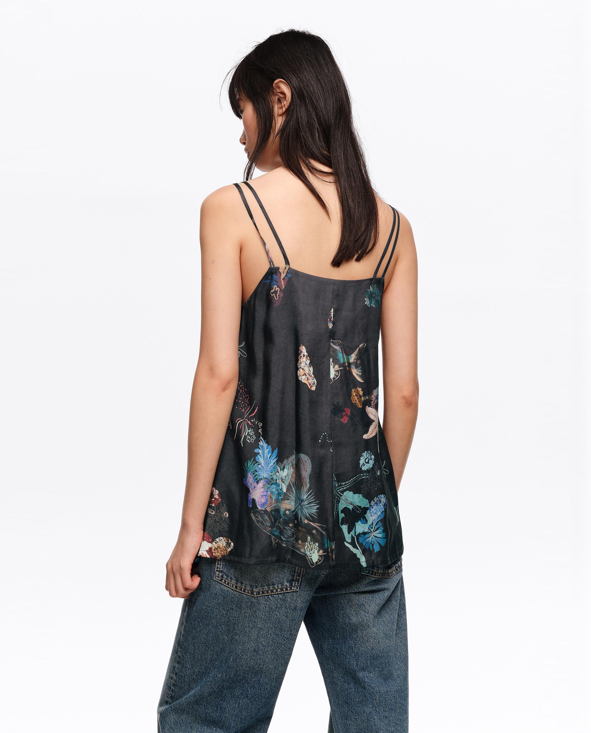 Top Fluido com Estampados Preto-4