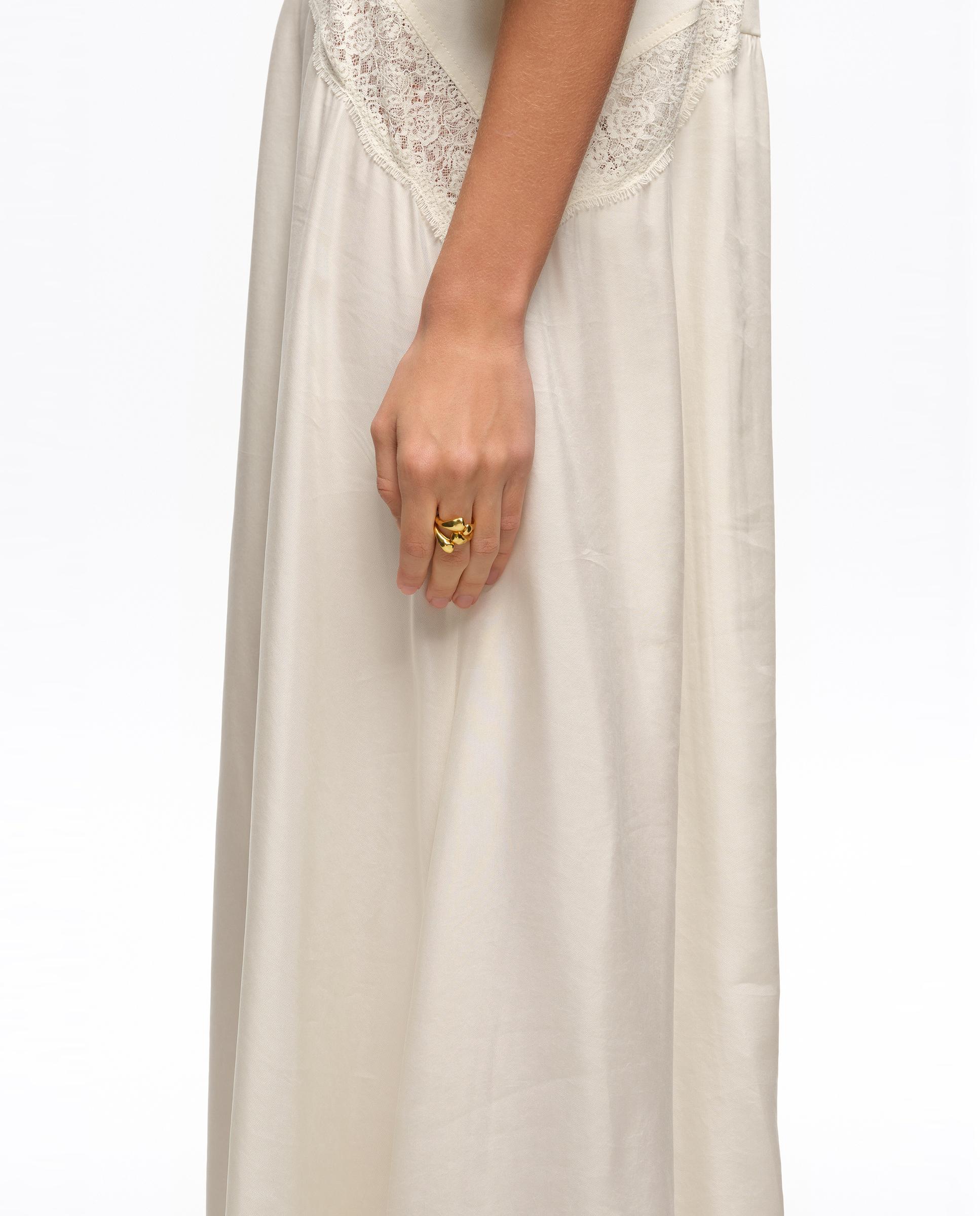 Anel Cruzado com Textura de Metal Dourado-2