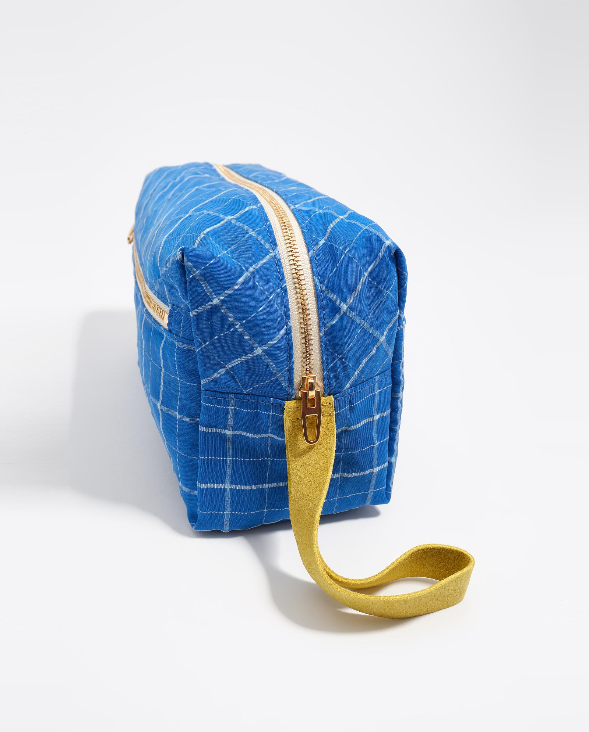 Necessaire Às Riscas com Bolso Azul-elétrico-3