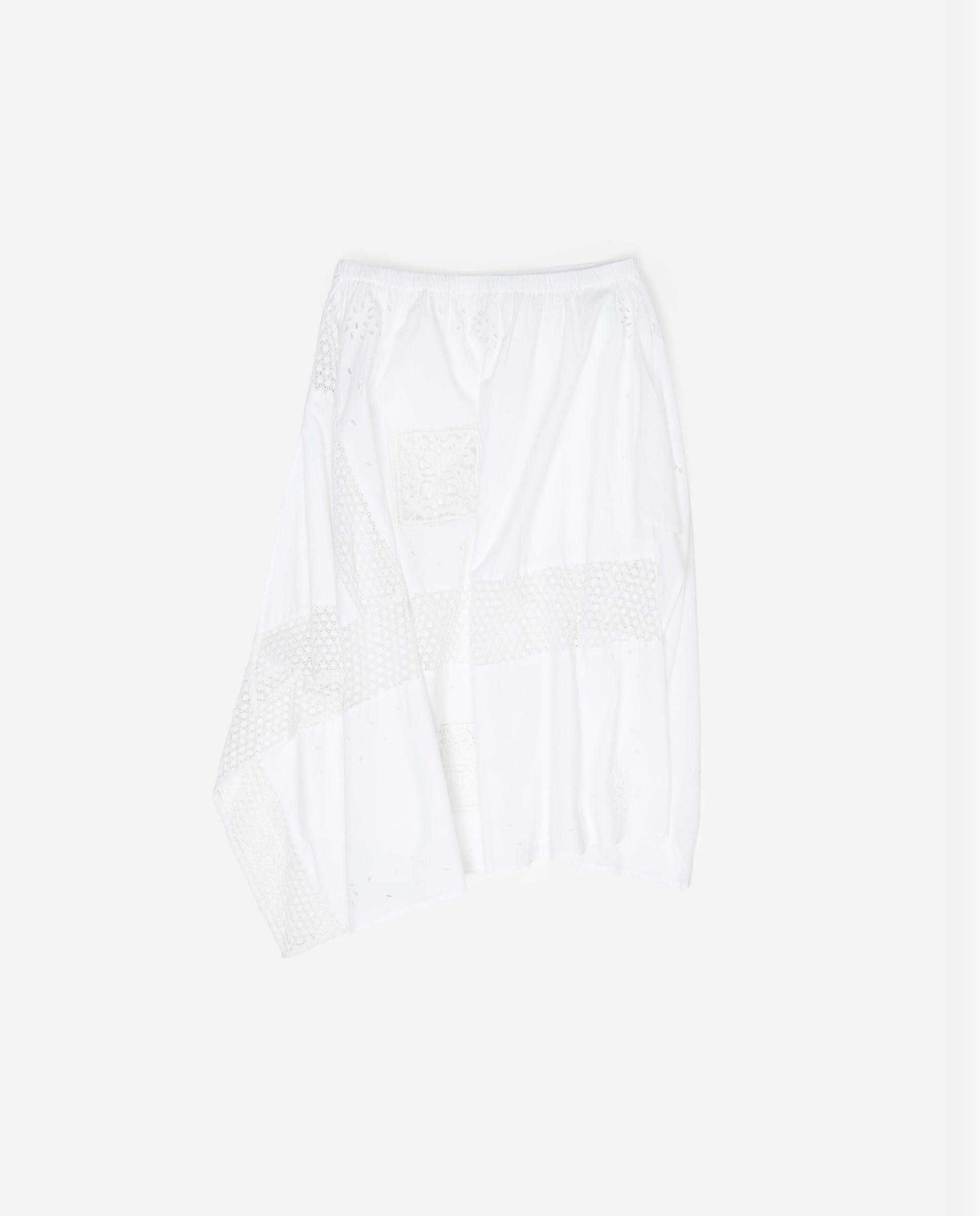 Saia Midi com Lenços Irregulares Bordados Branco-5