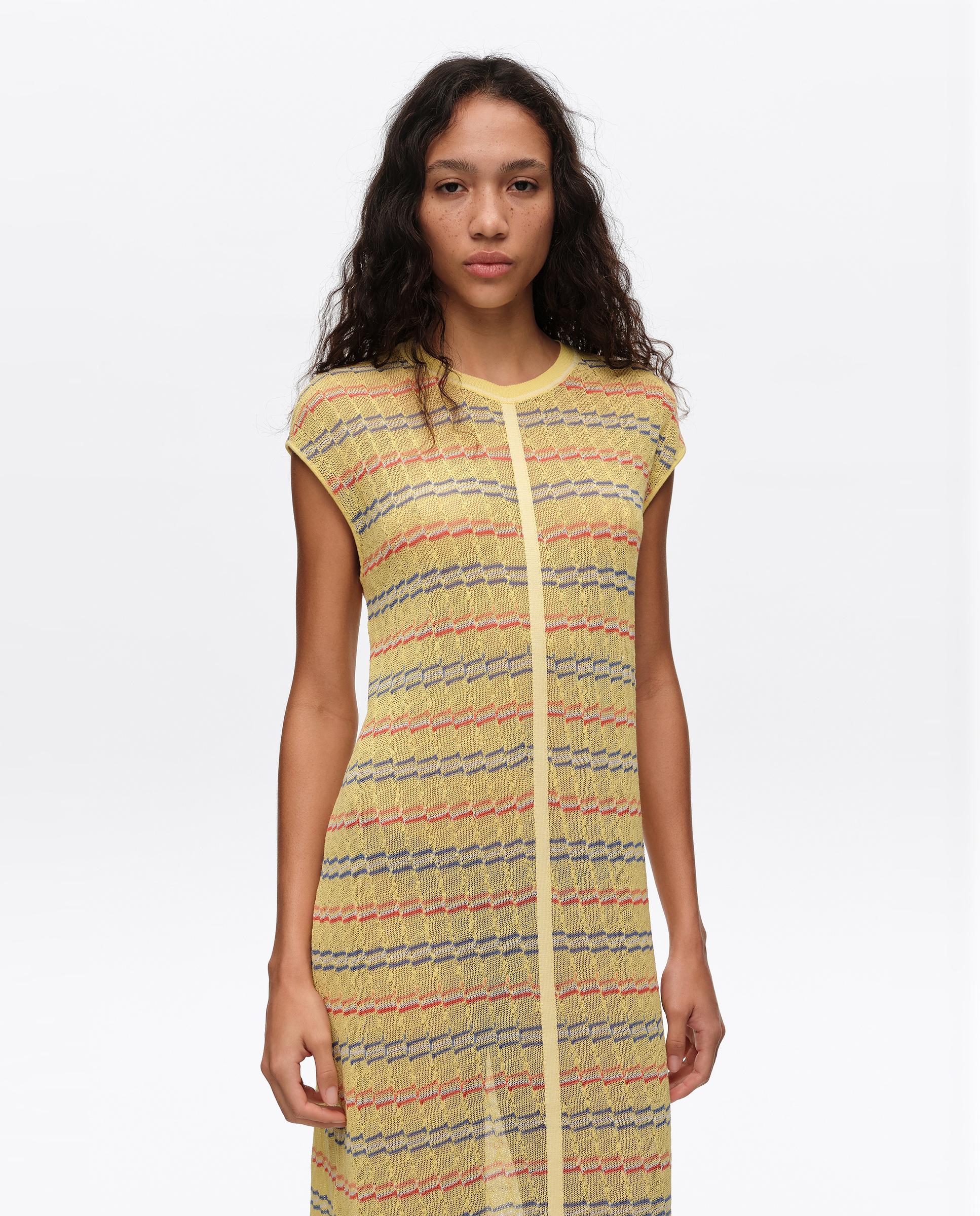 Vestido sem Mangas com Franjas de Malha Amarelo-2