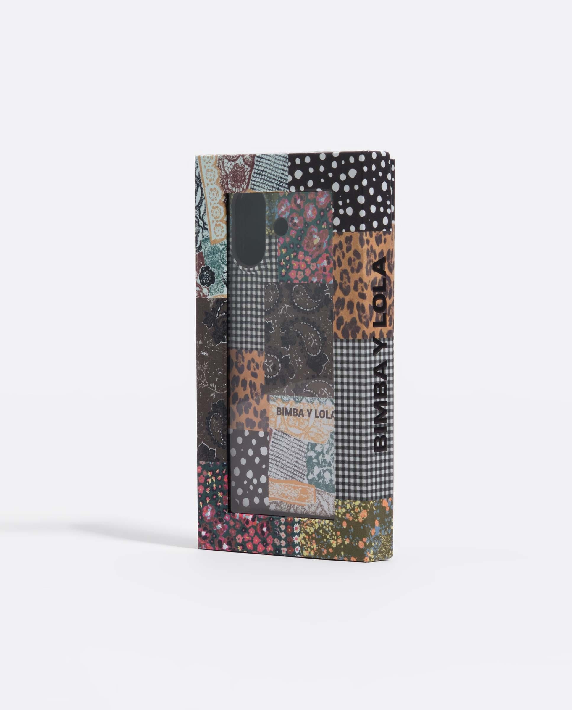 Capa Rígida Iphone 17 Patchwork Chocolate-4