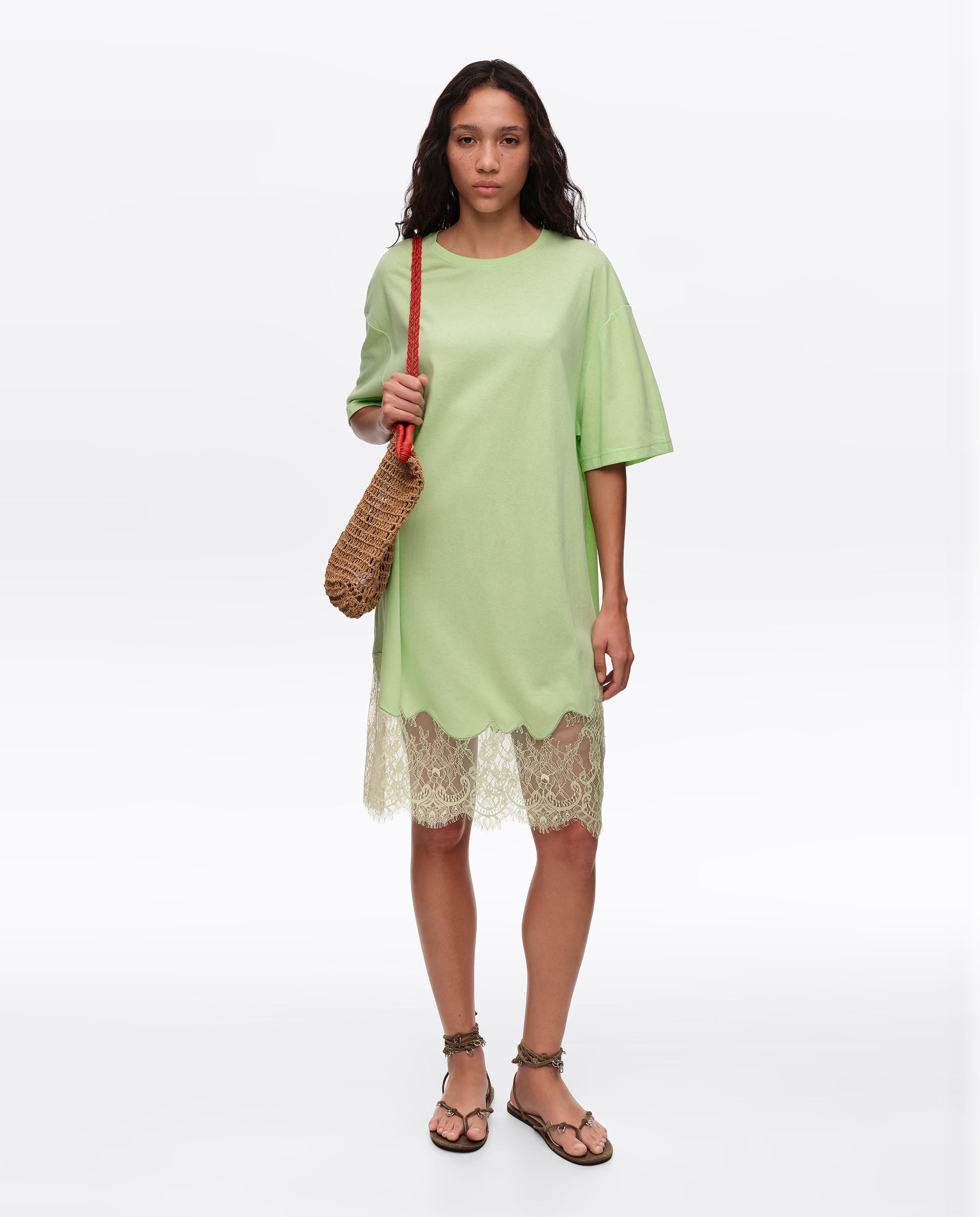 Vestido T-shirt Curto com Renda Verde-7