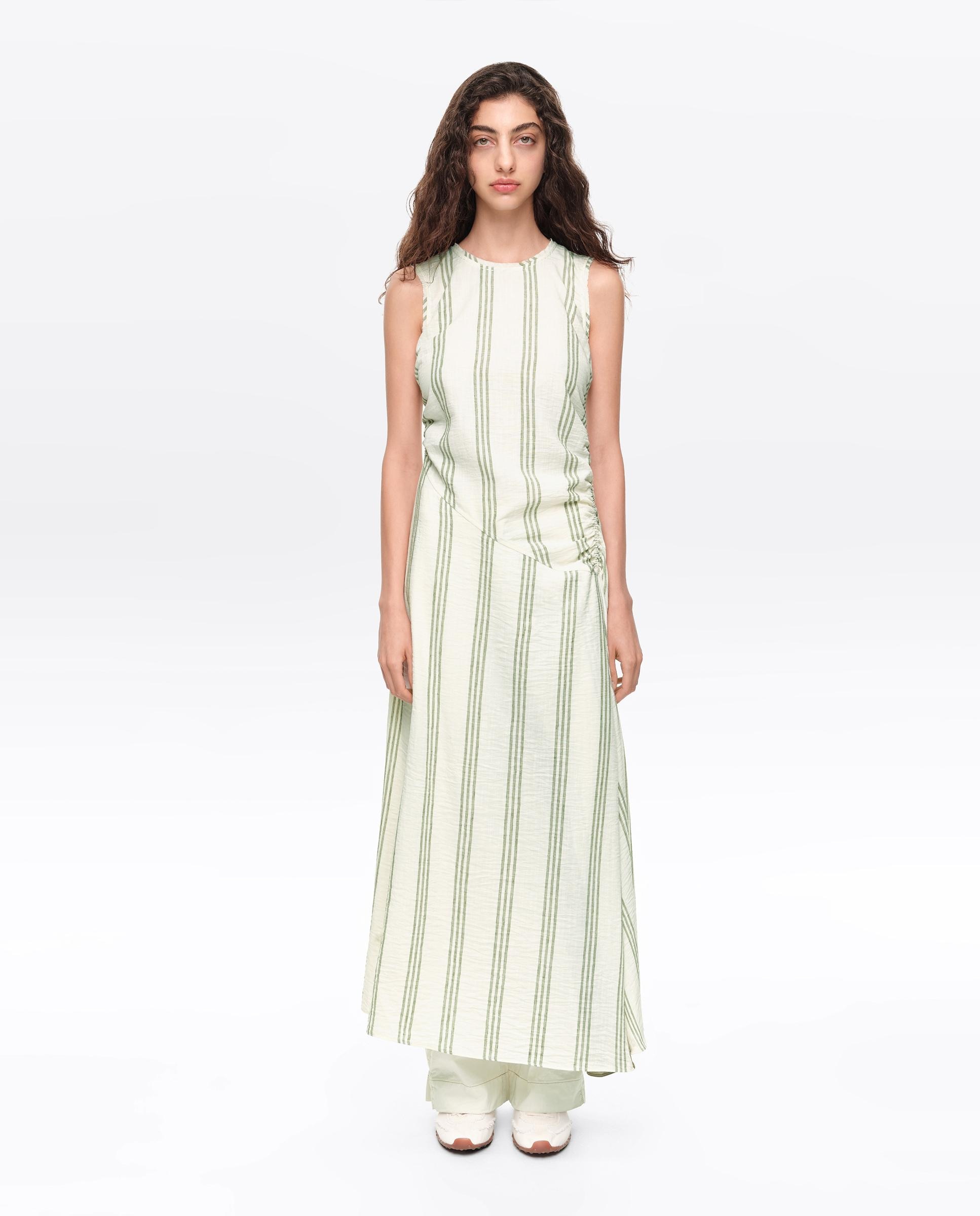 Imagem 0 de Vestido Midi com Sisas