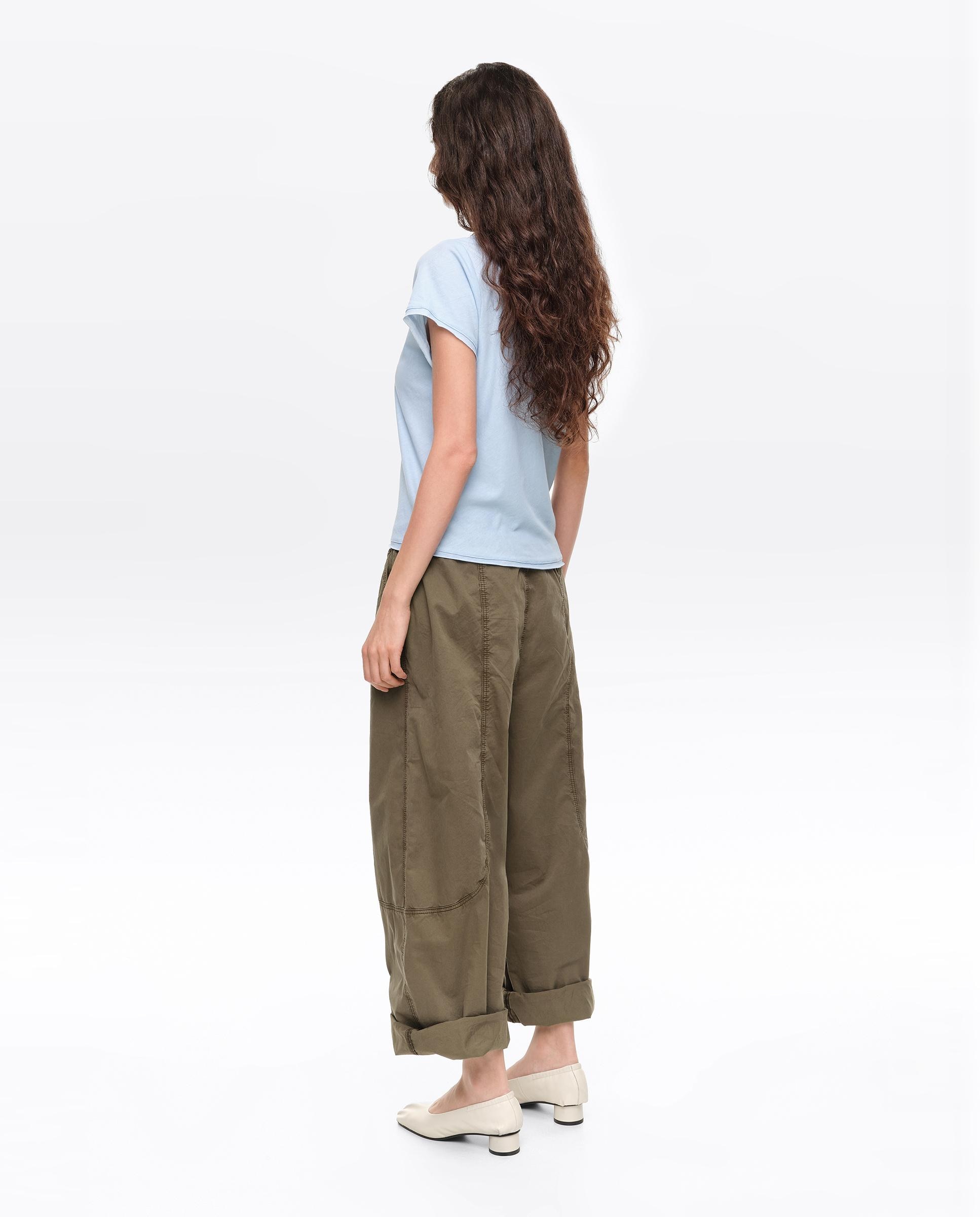 Calças Jogger com Pespontos Decorativos Caqui-4