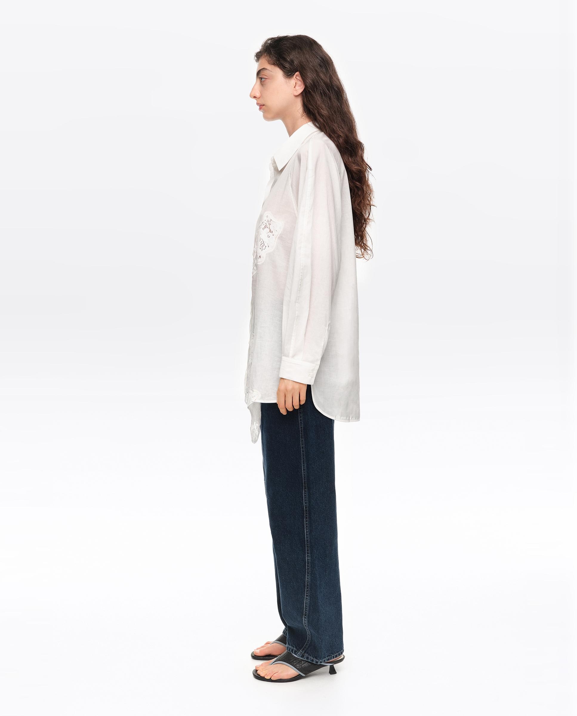 Camisa Oversize com Rendas Marfim-3
