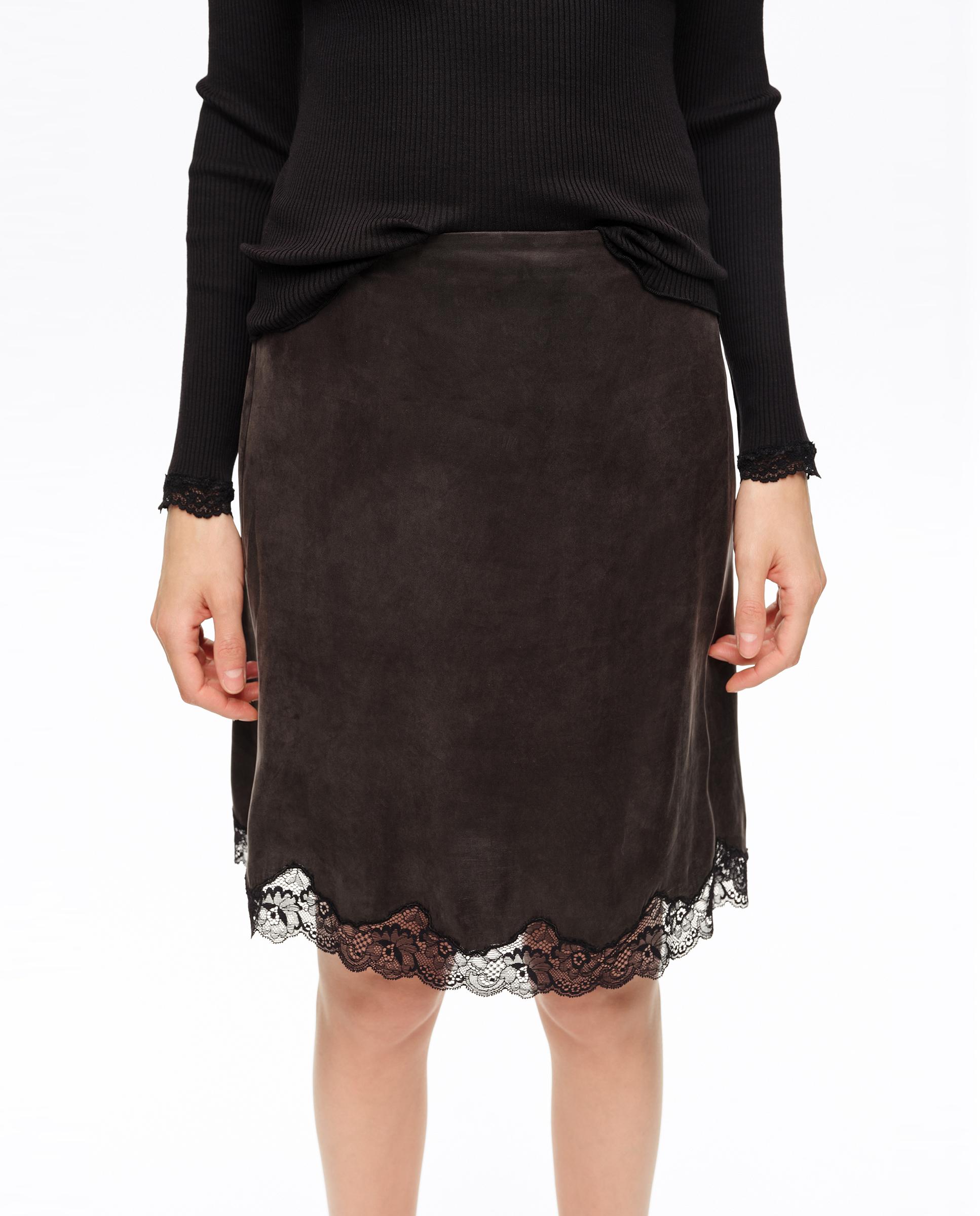 Saia Renda Mini Preto-2