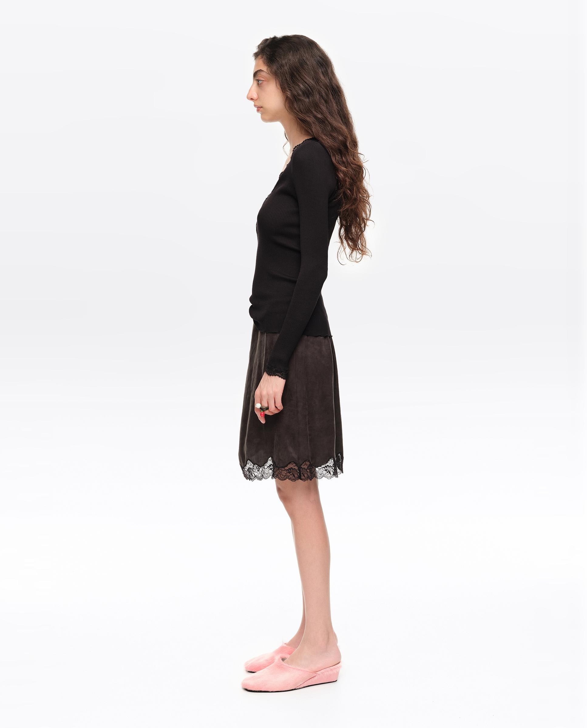 Saia Renda Mini Preto-3
